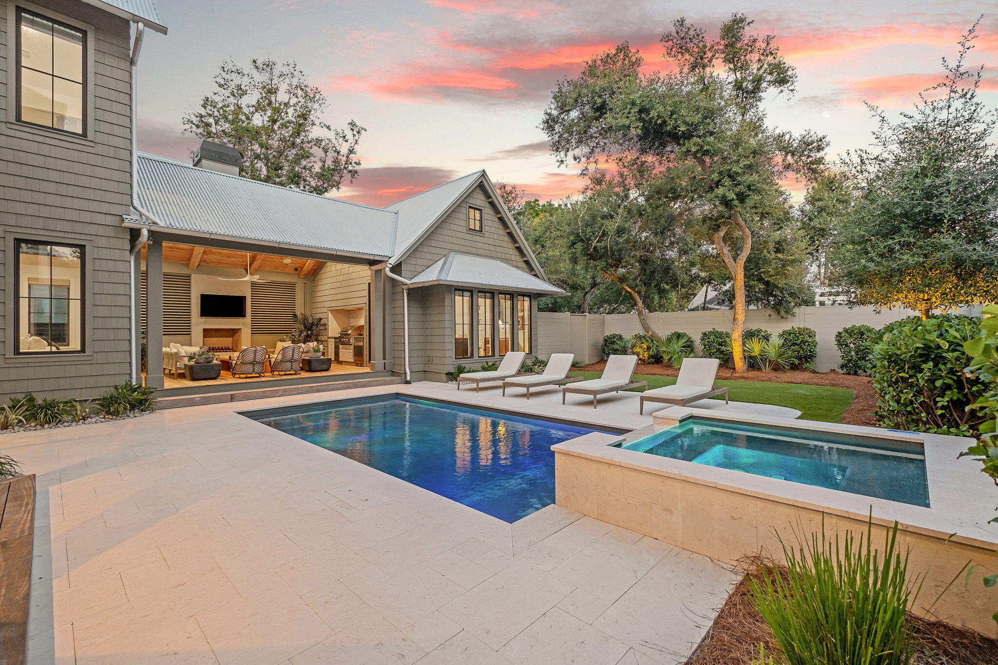 122 S Camp Creek Road