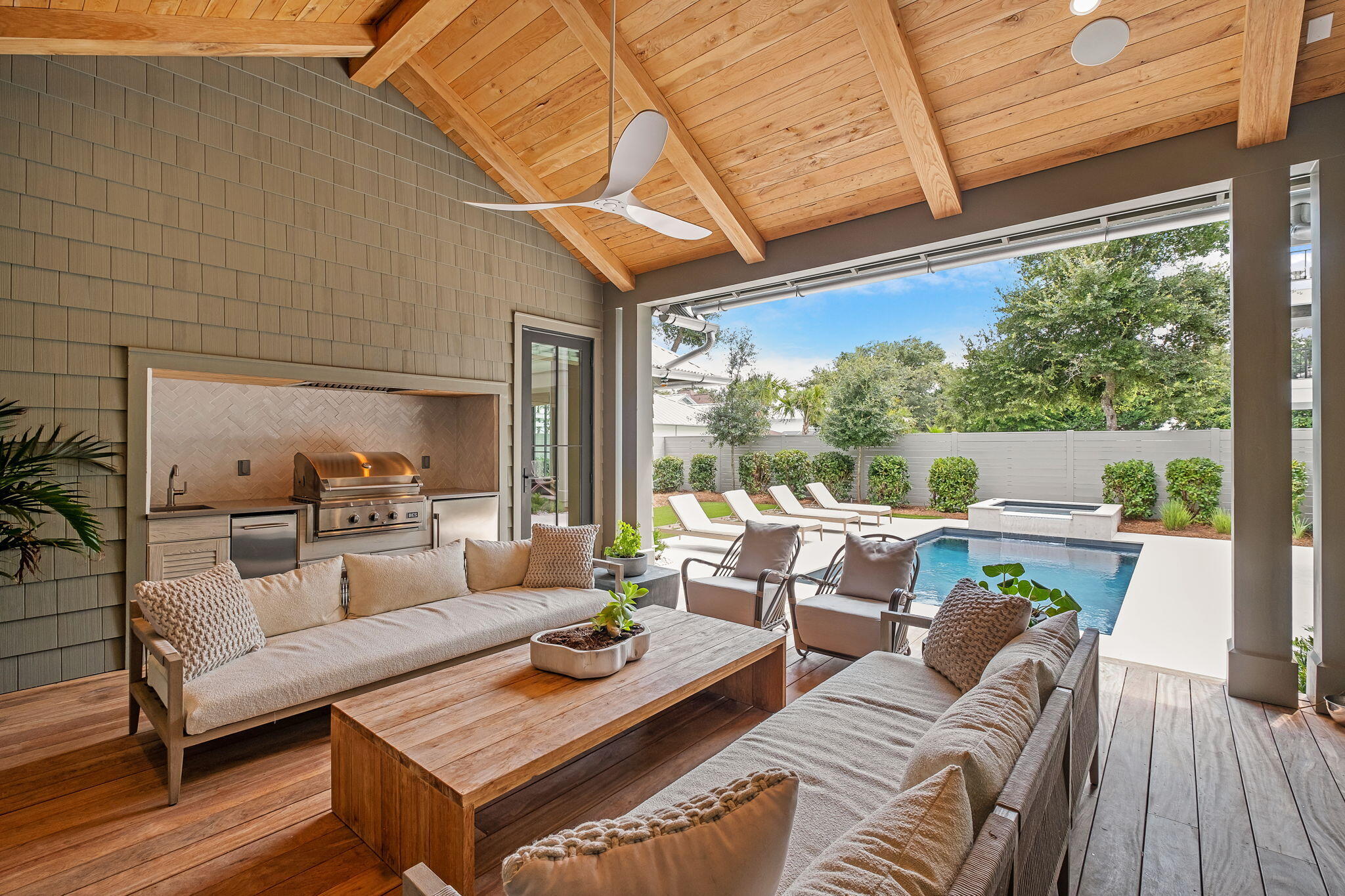 122 S Camp Creek Road