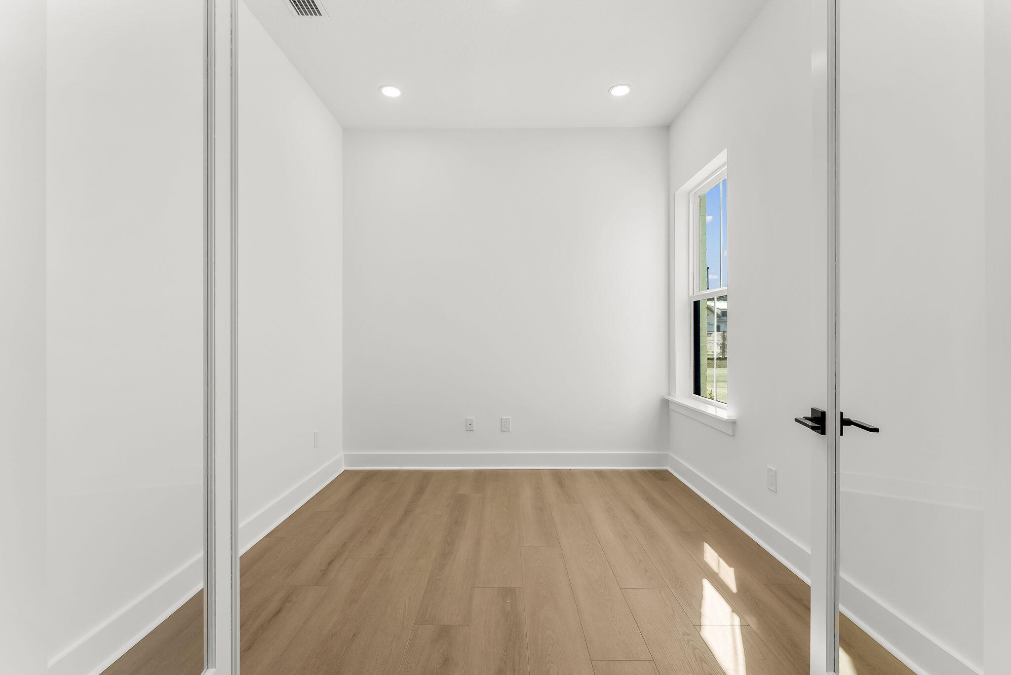 328 Breakwater Boulevard, Lot 24