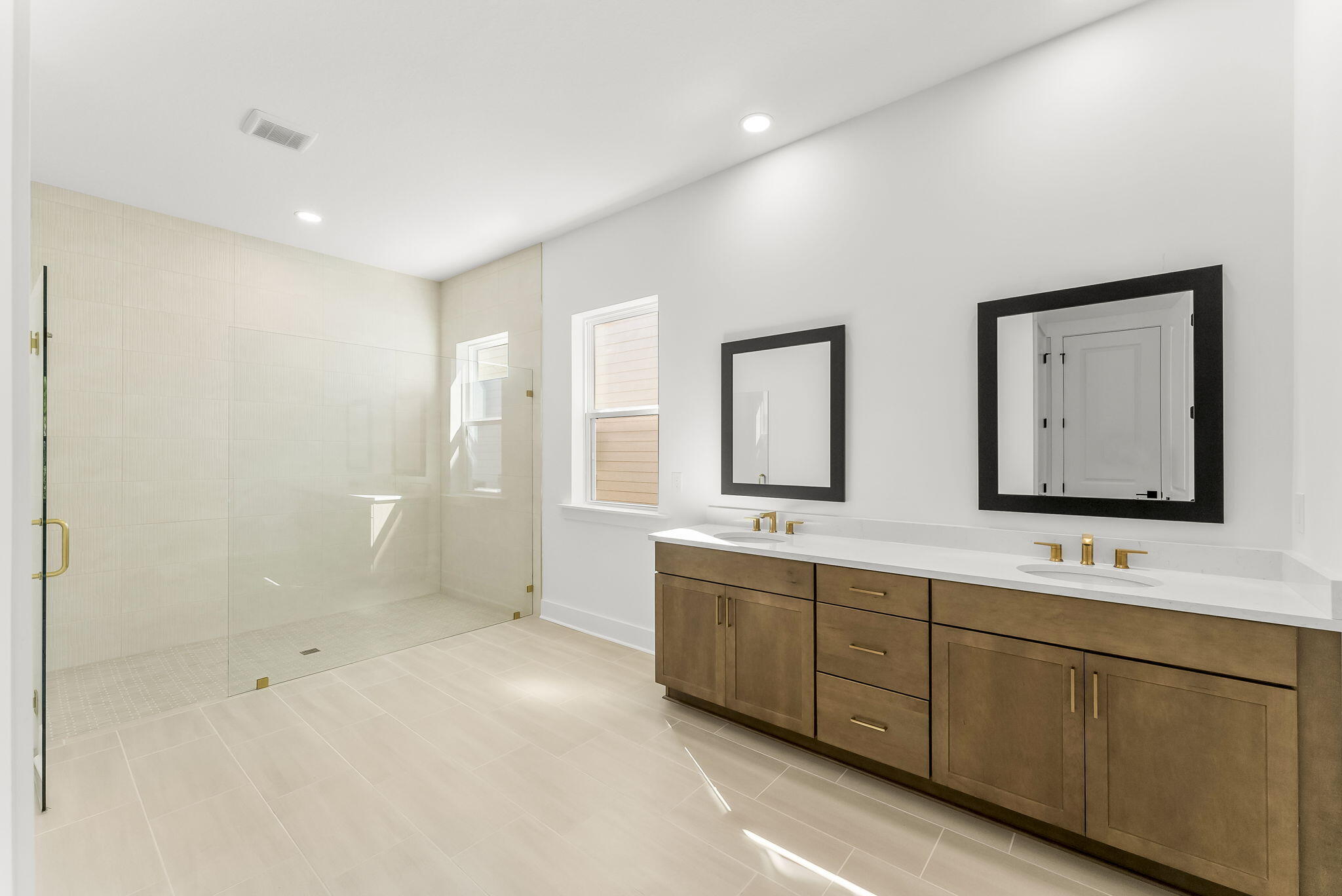 328 Breakwater Boulevard, Lot 24