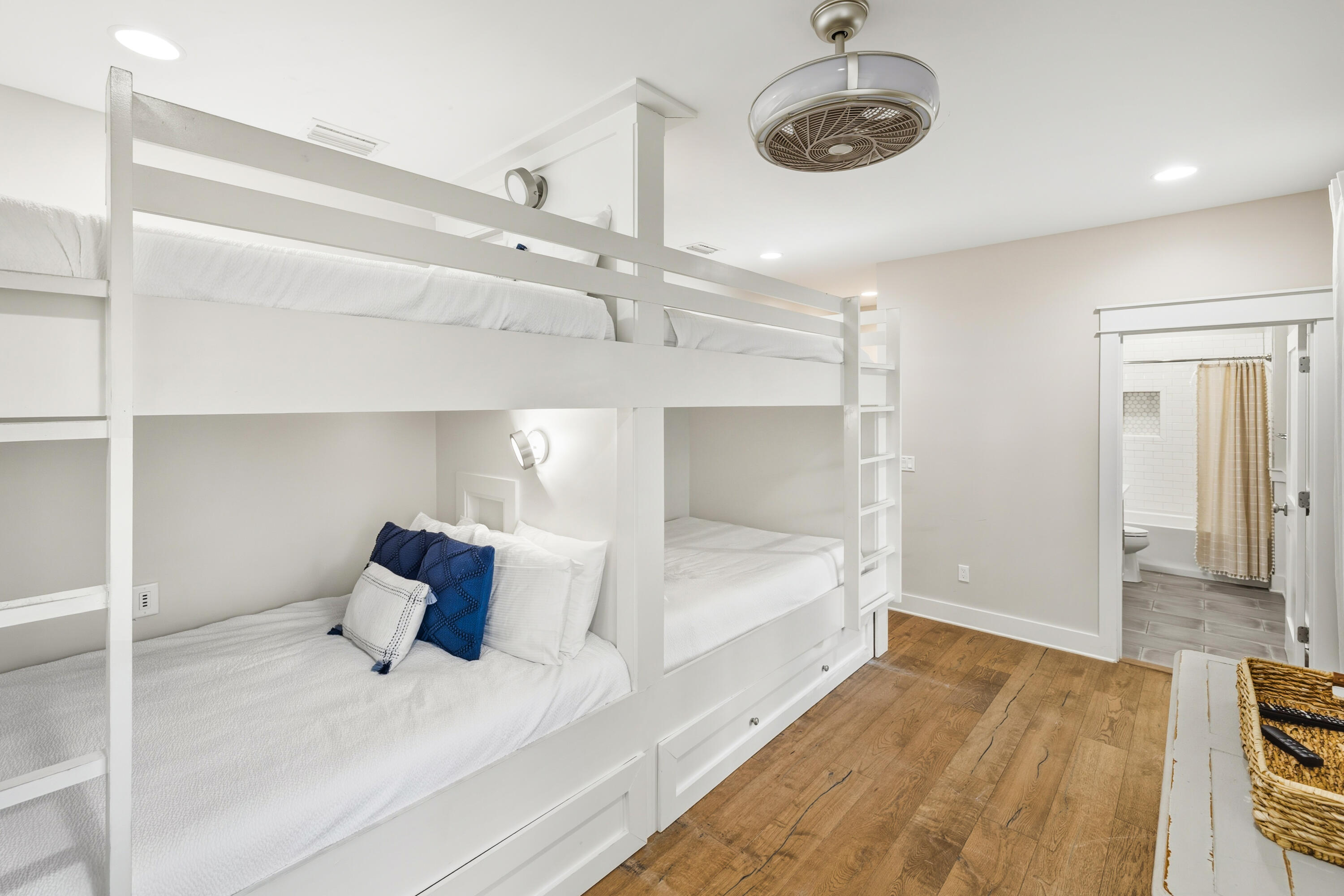 587 Patina Boulevard