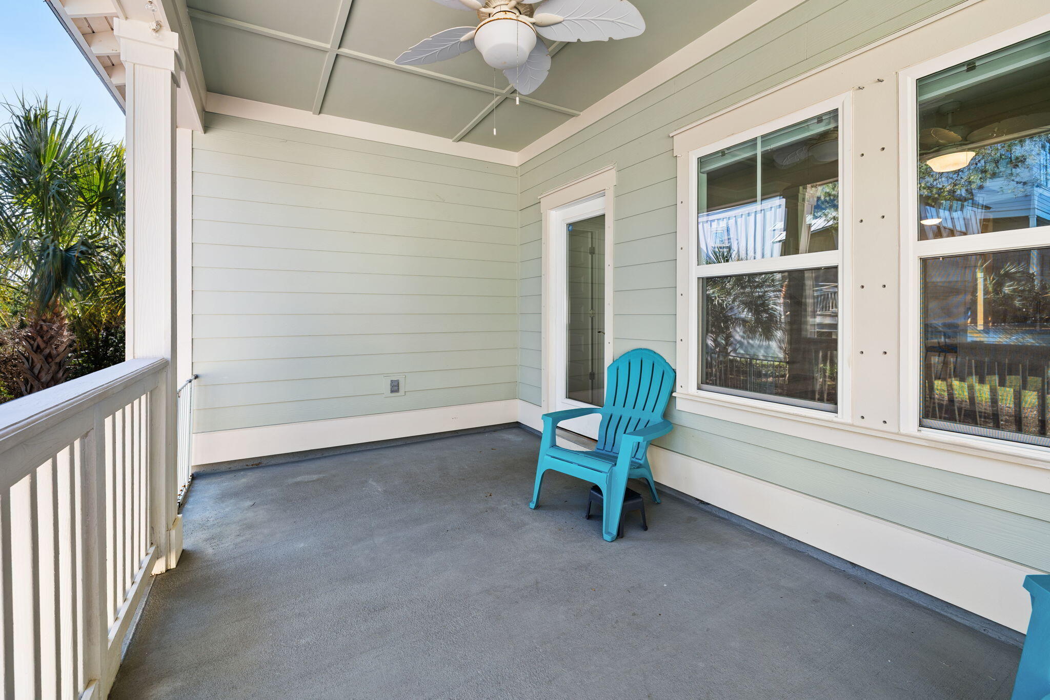 11 S Grande Pointe Drive