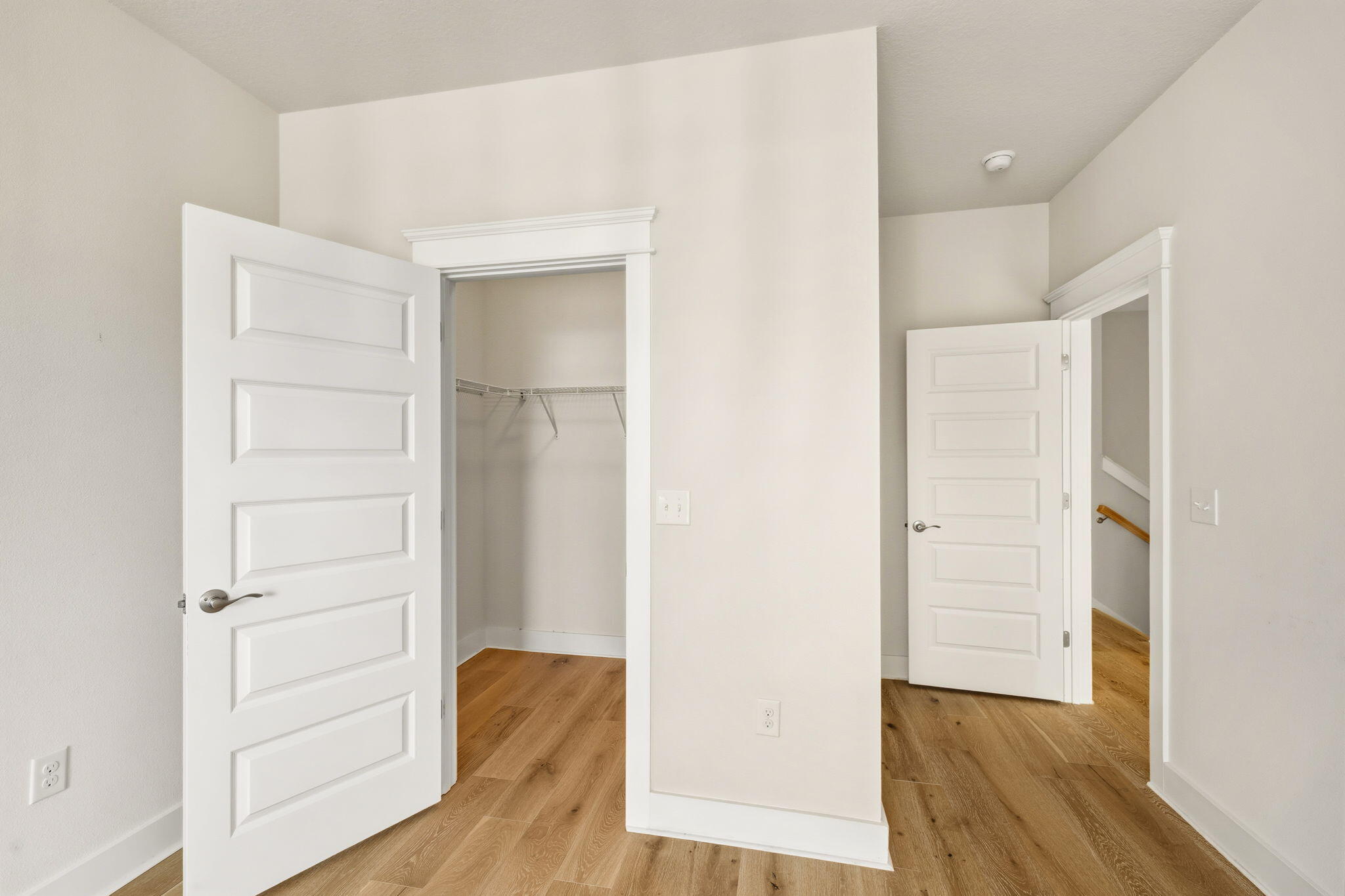 11 S Grande Pointe Drive