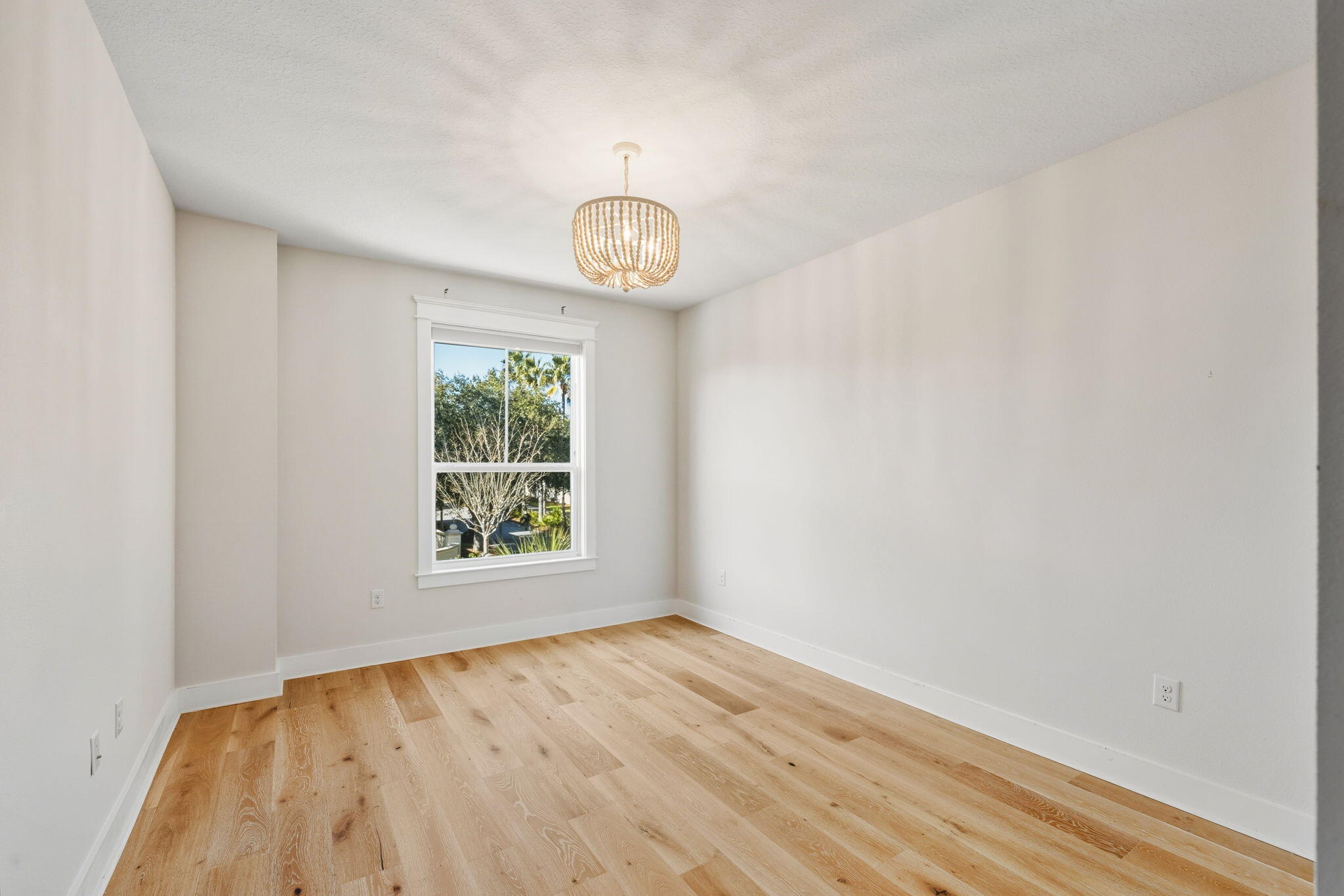 11 S Grande Pointe Drive