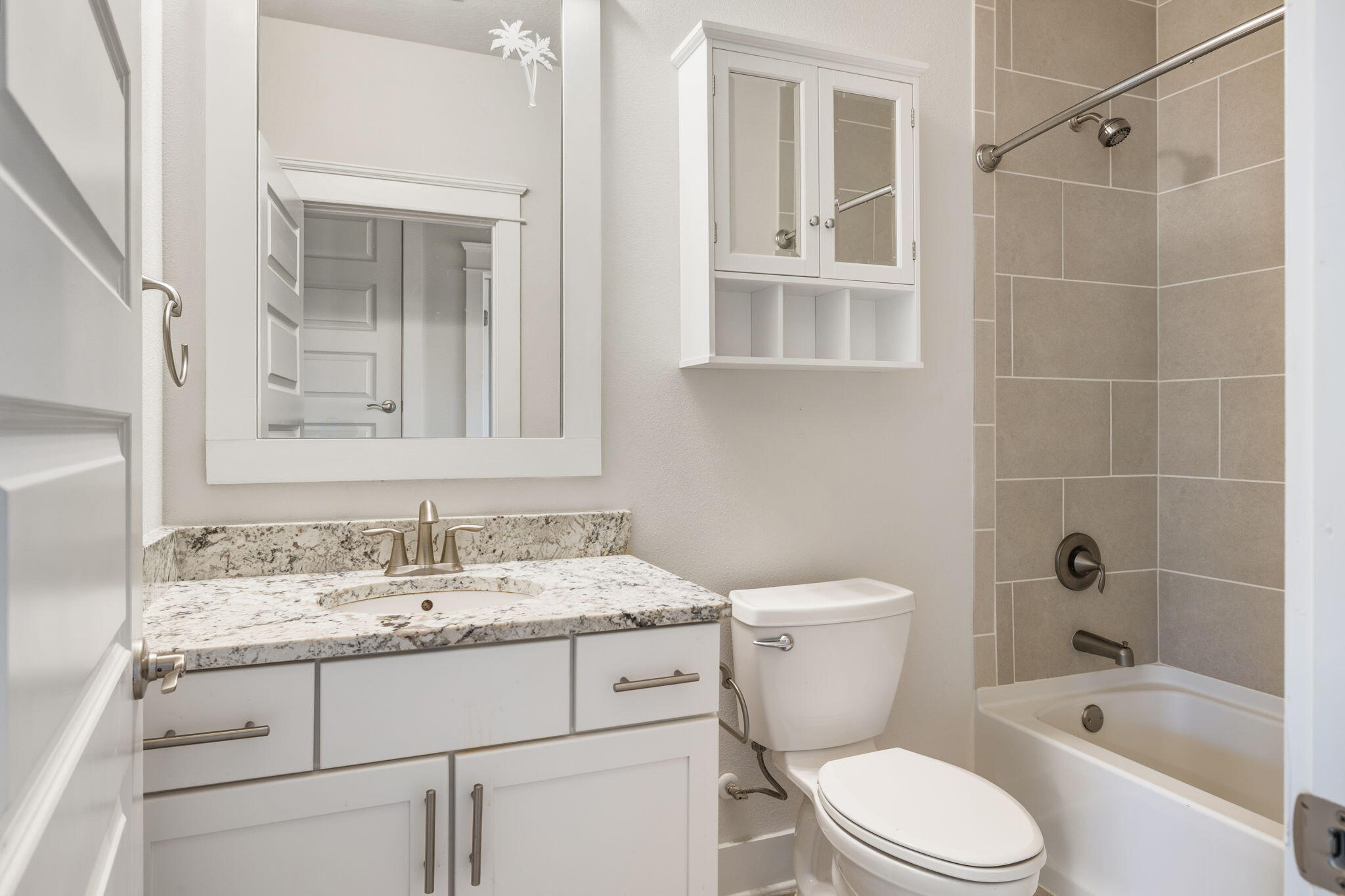 11 S Grande Pointe Drive