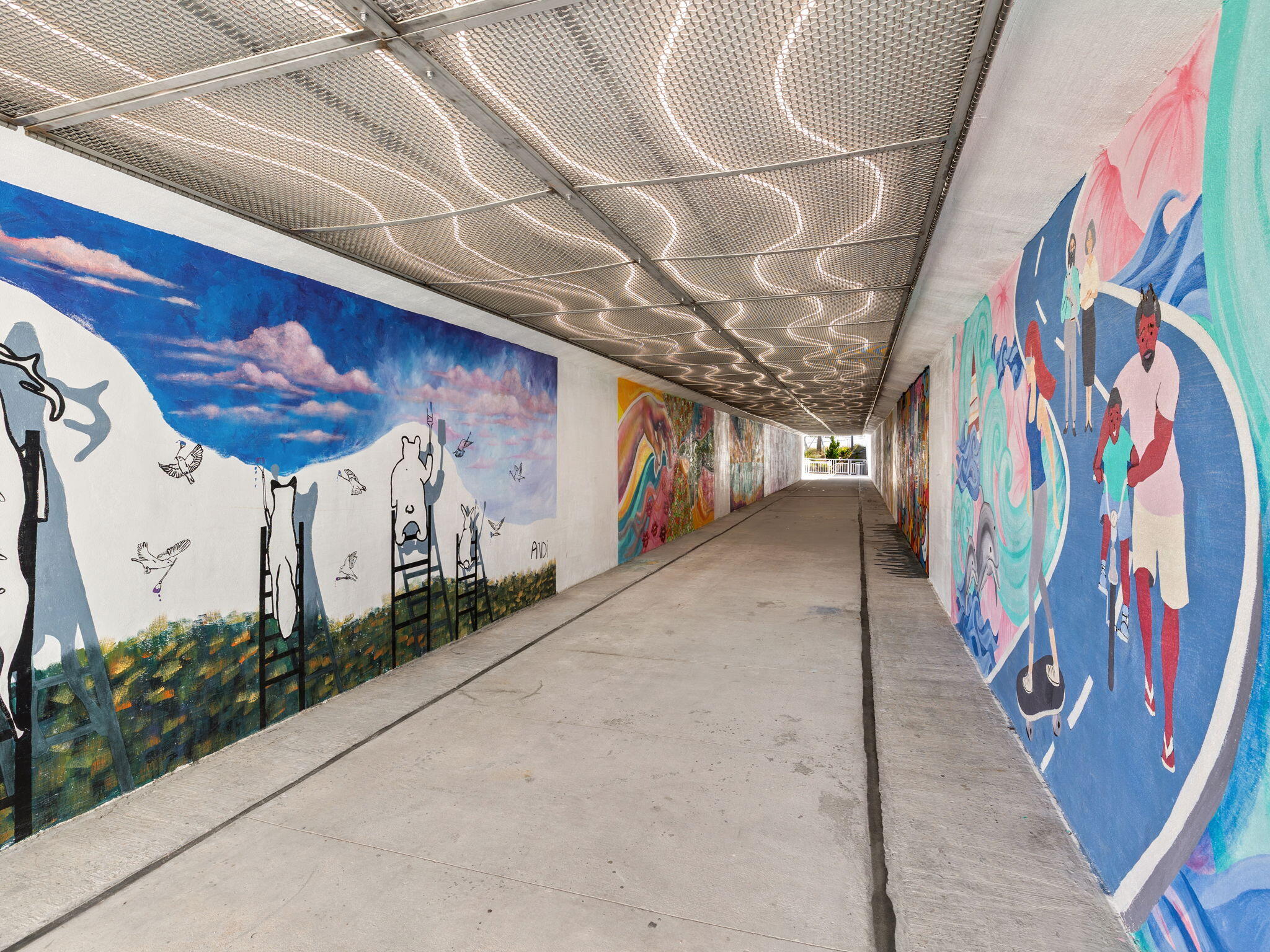 11 S Grande Pointe Drive