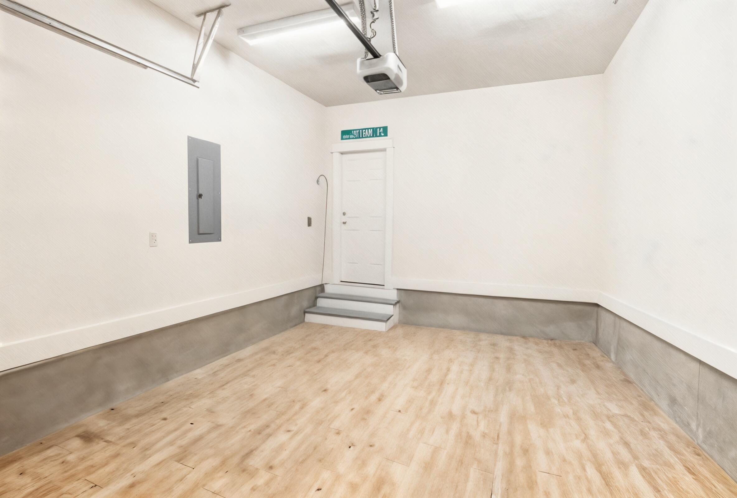 11 S Grande Pointe Drive