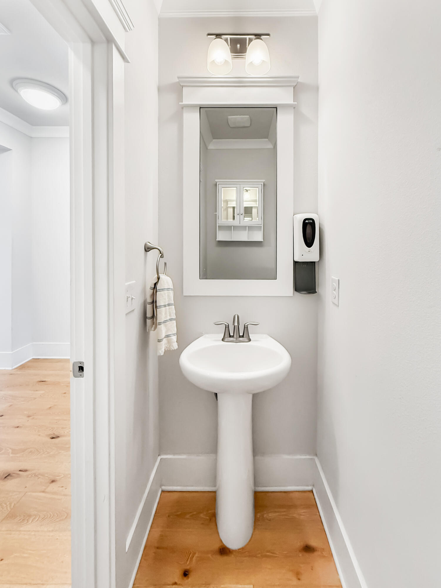 11 S Grande Pointe Drive