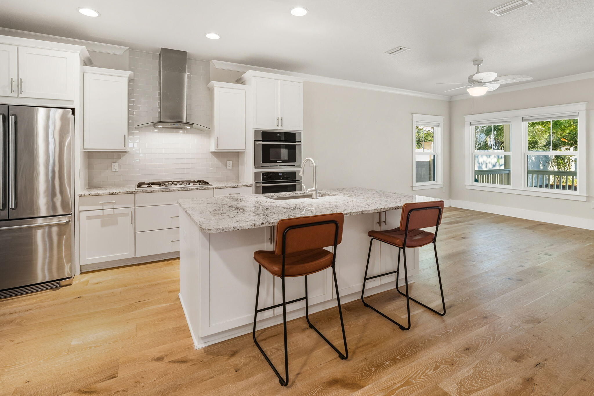 11 S Grande Pointe Drive