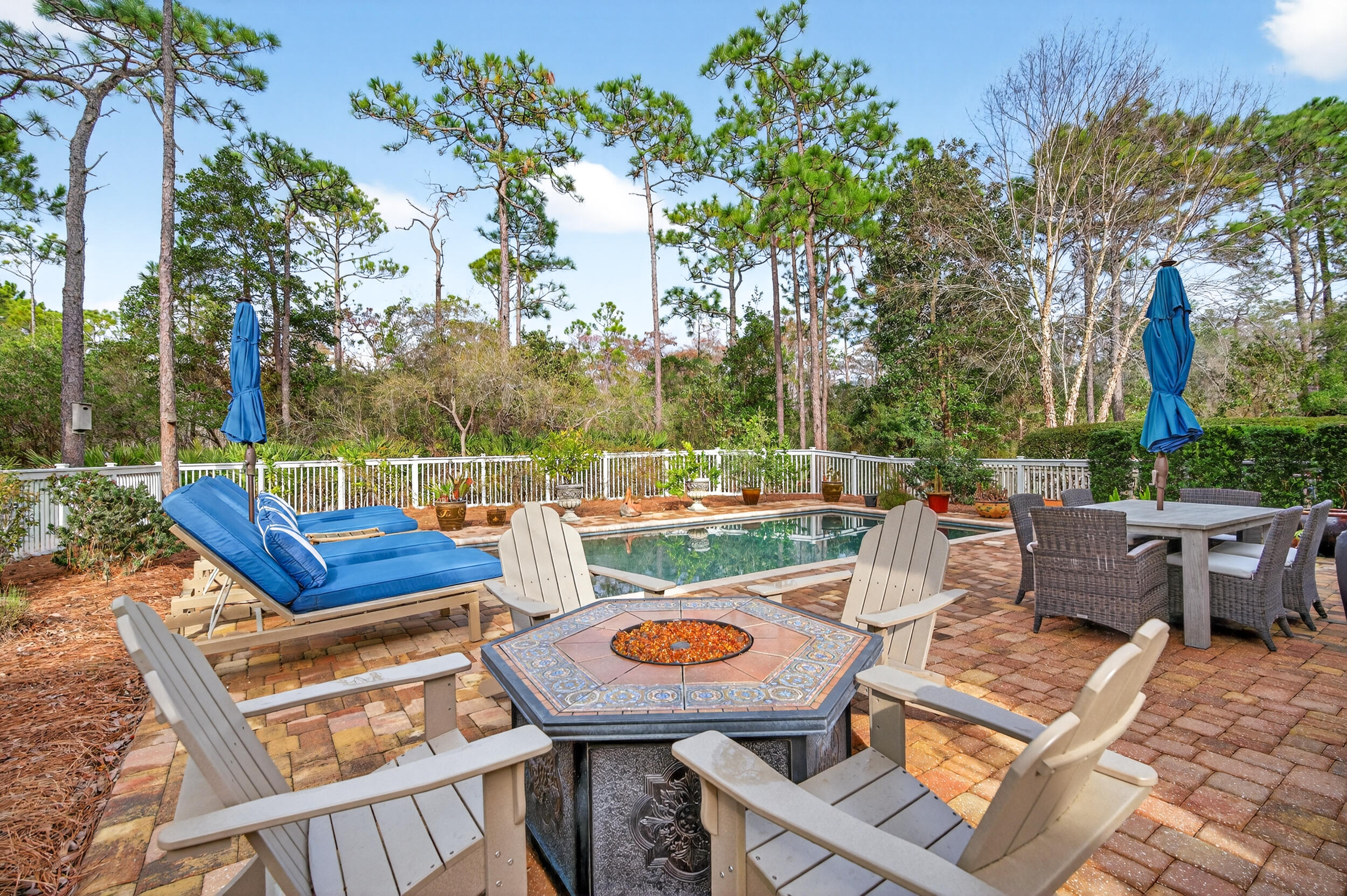 563 Sandgrass Boulevard