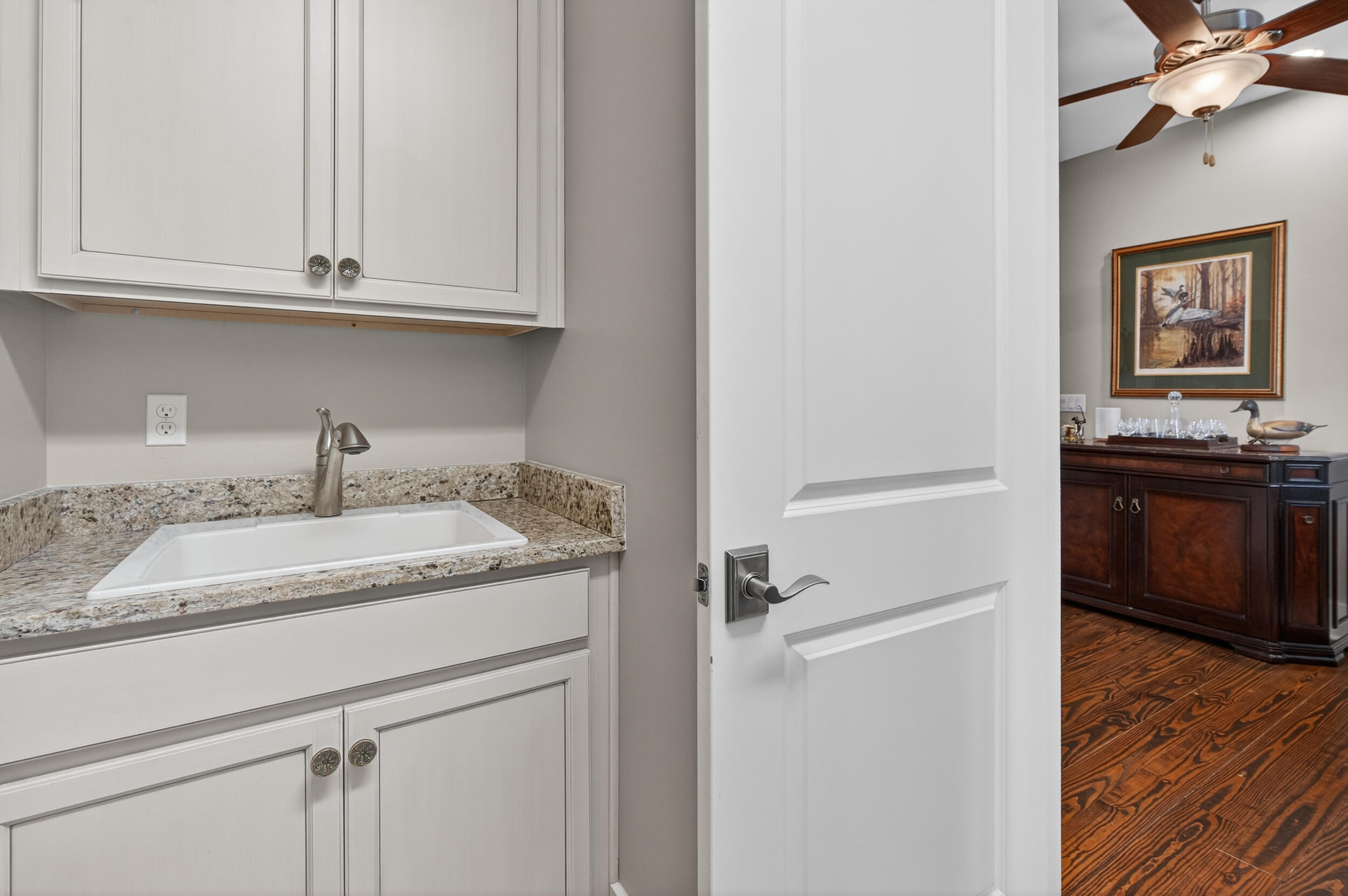 563 Sandgrass Boulevard