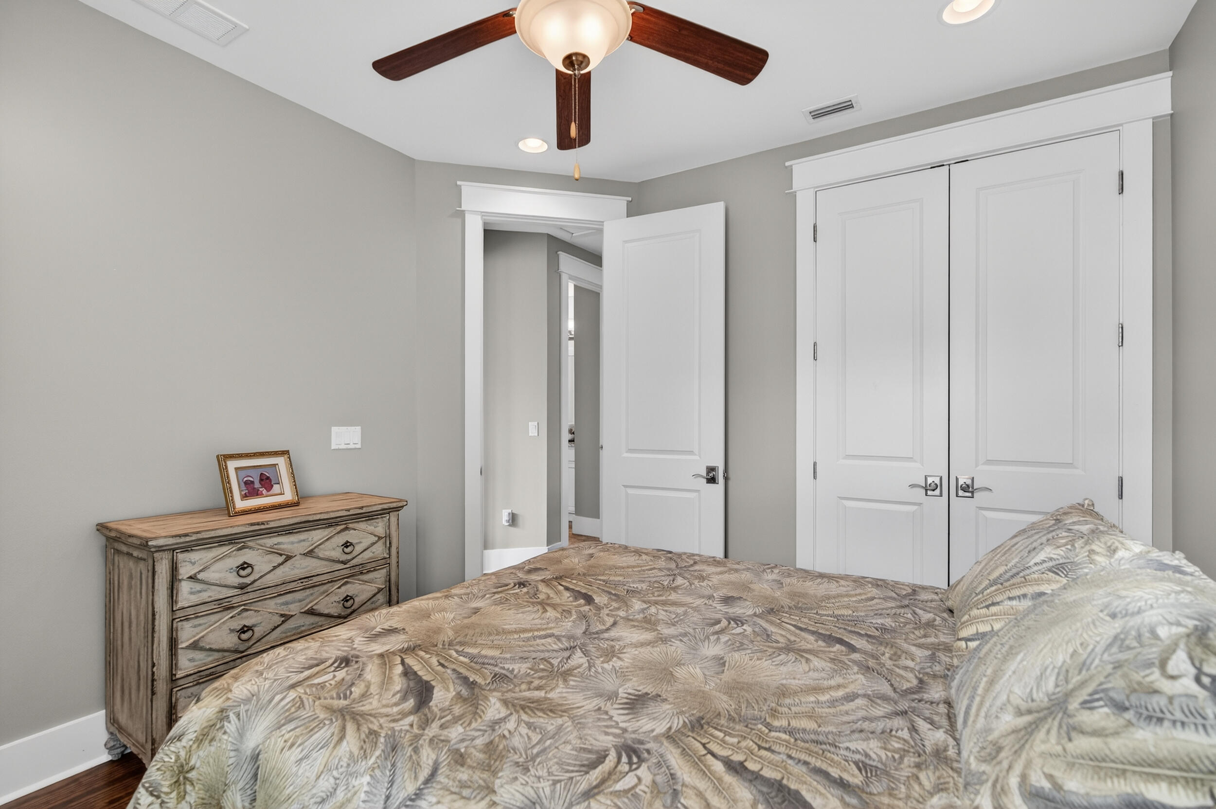 563 Sandgrass Boulevard