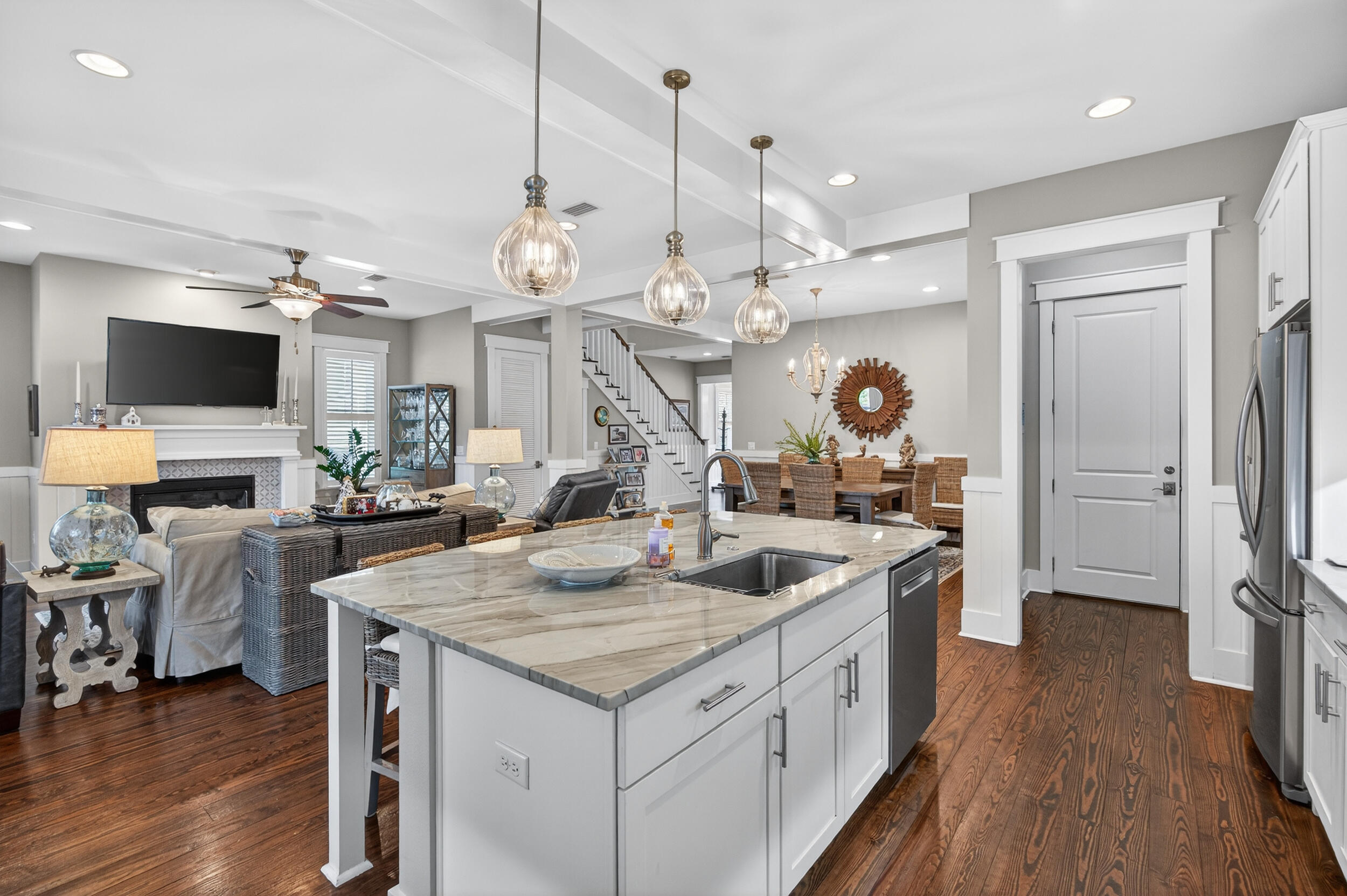 563 Sandgrass Boulevard