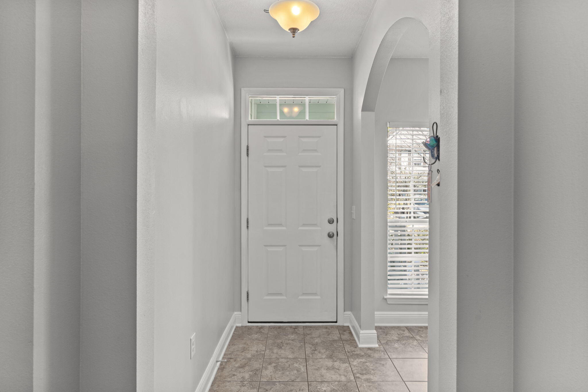 201 Water Oaks Loop