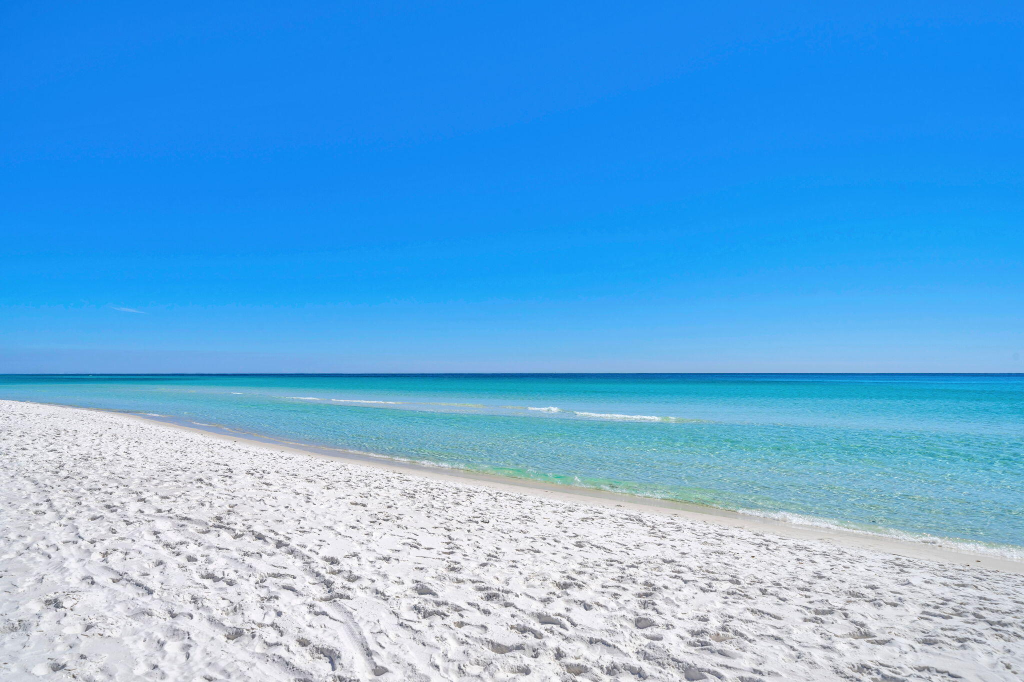 1363 W County Highway 30A UNIT 2127