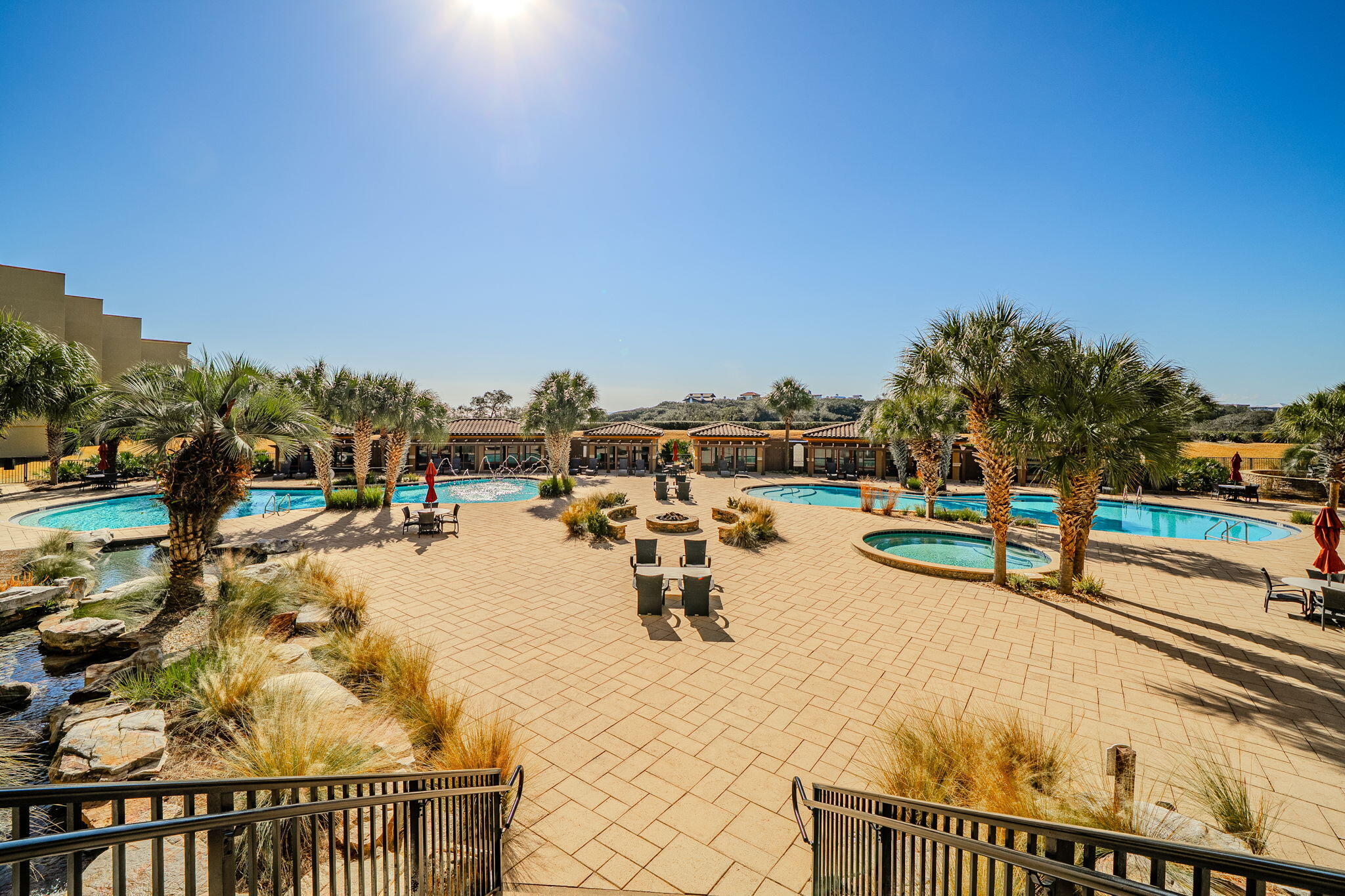 1363 W County Highway 30A UNIT 2127