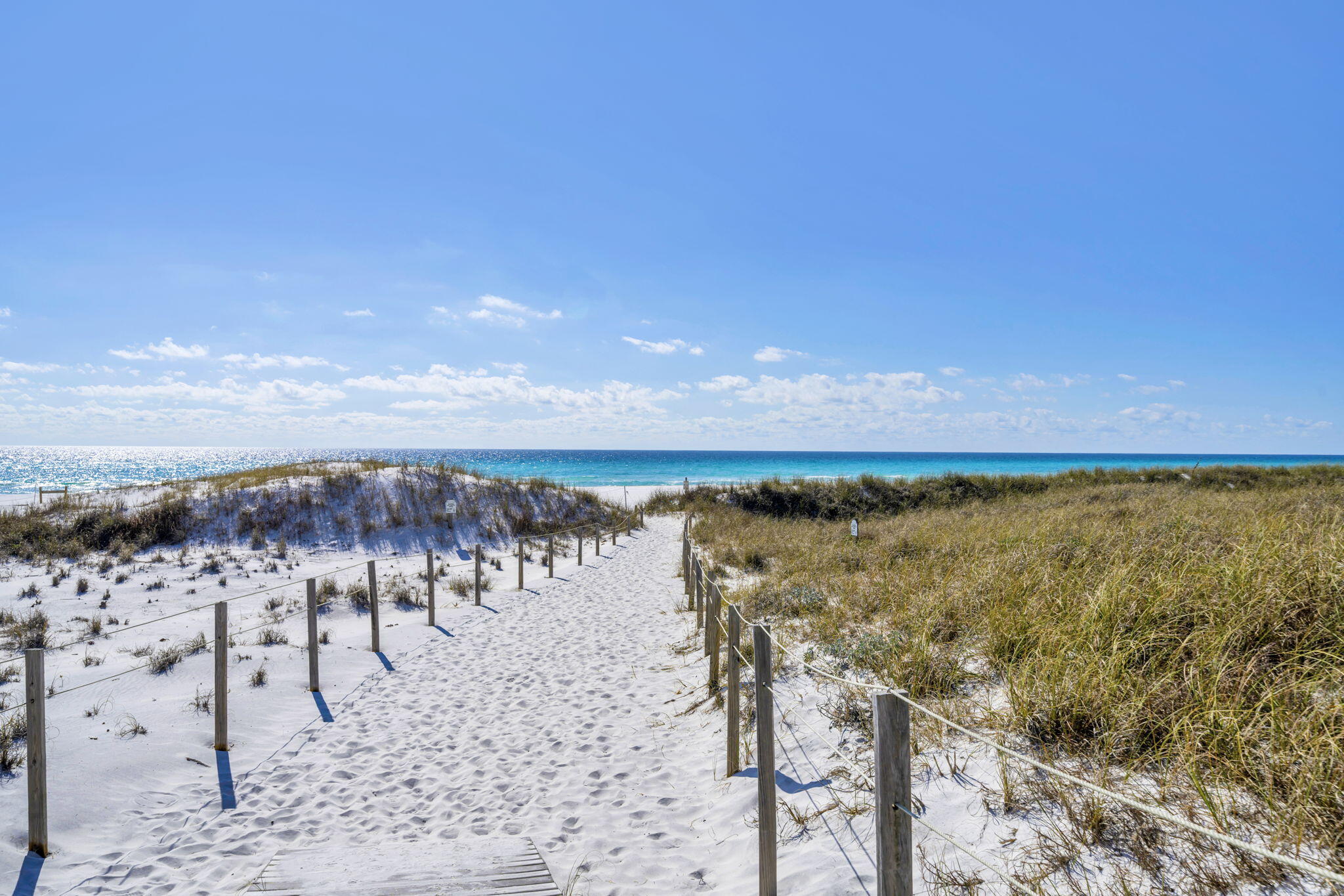1363 W County Highway 30A UNIT 2127