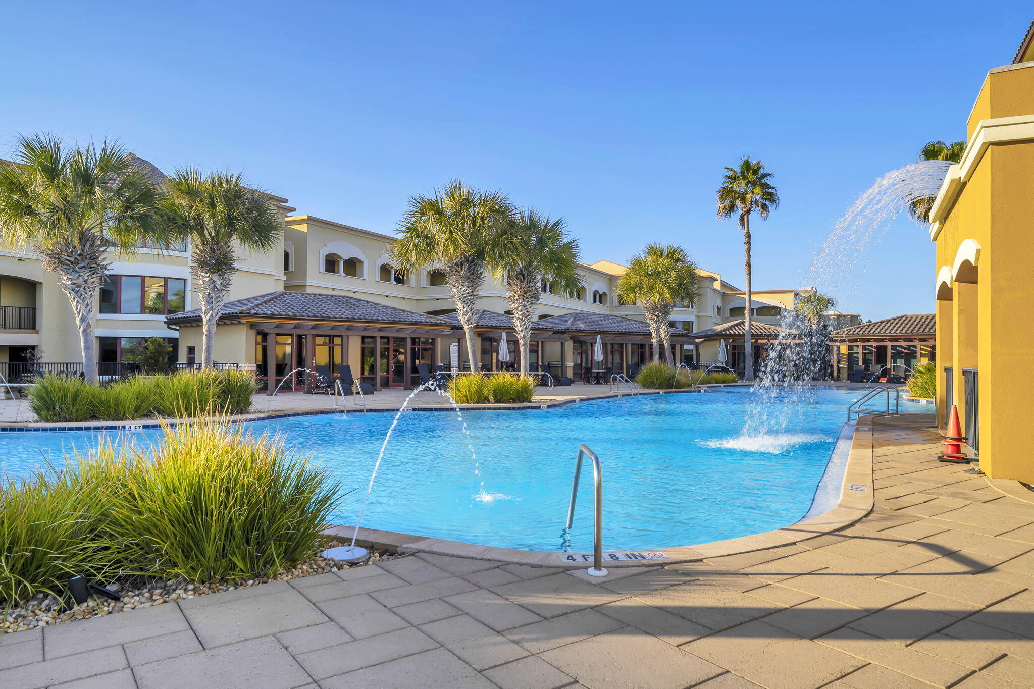 1363 W County Highway 30A UNIT 2127
