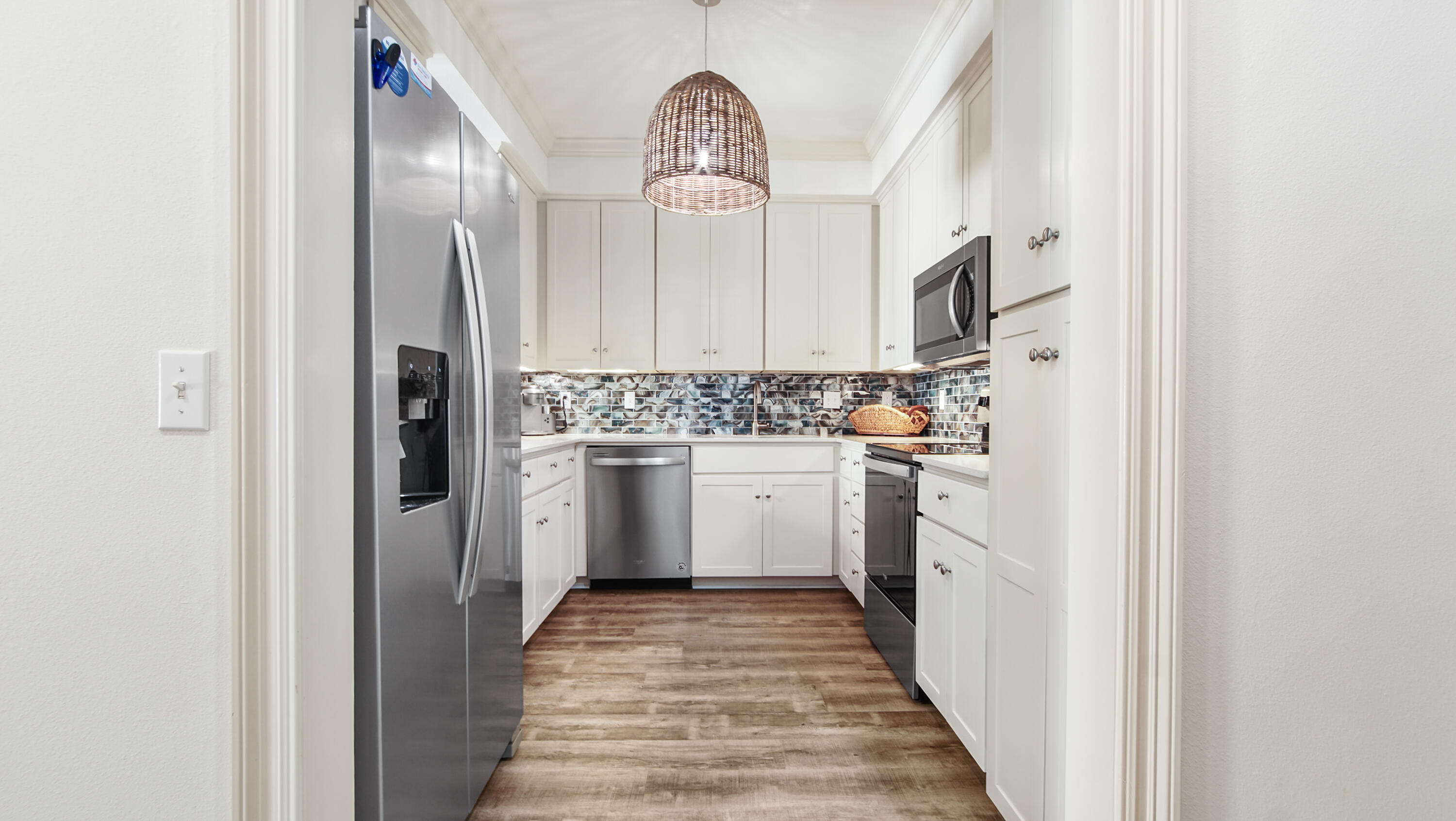 13 W Henry Court # 5-2