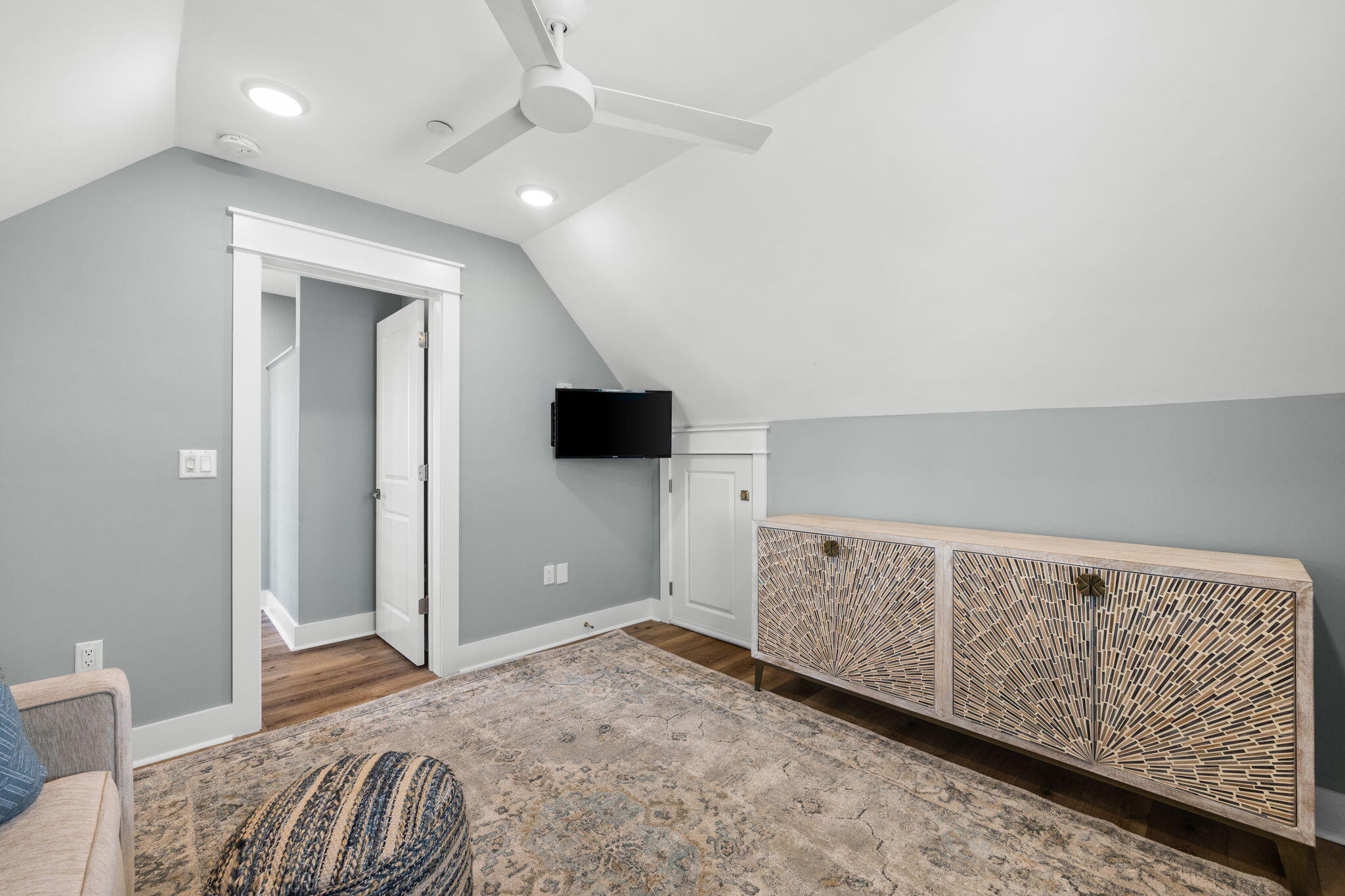 413 Henderson Cottage Way