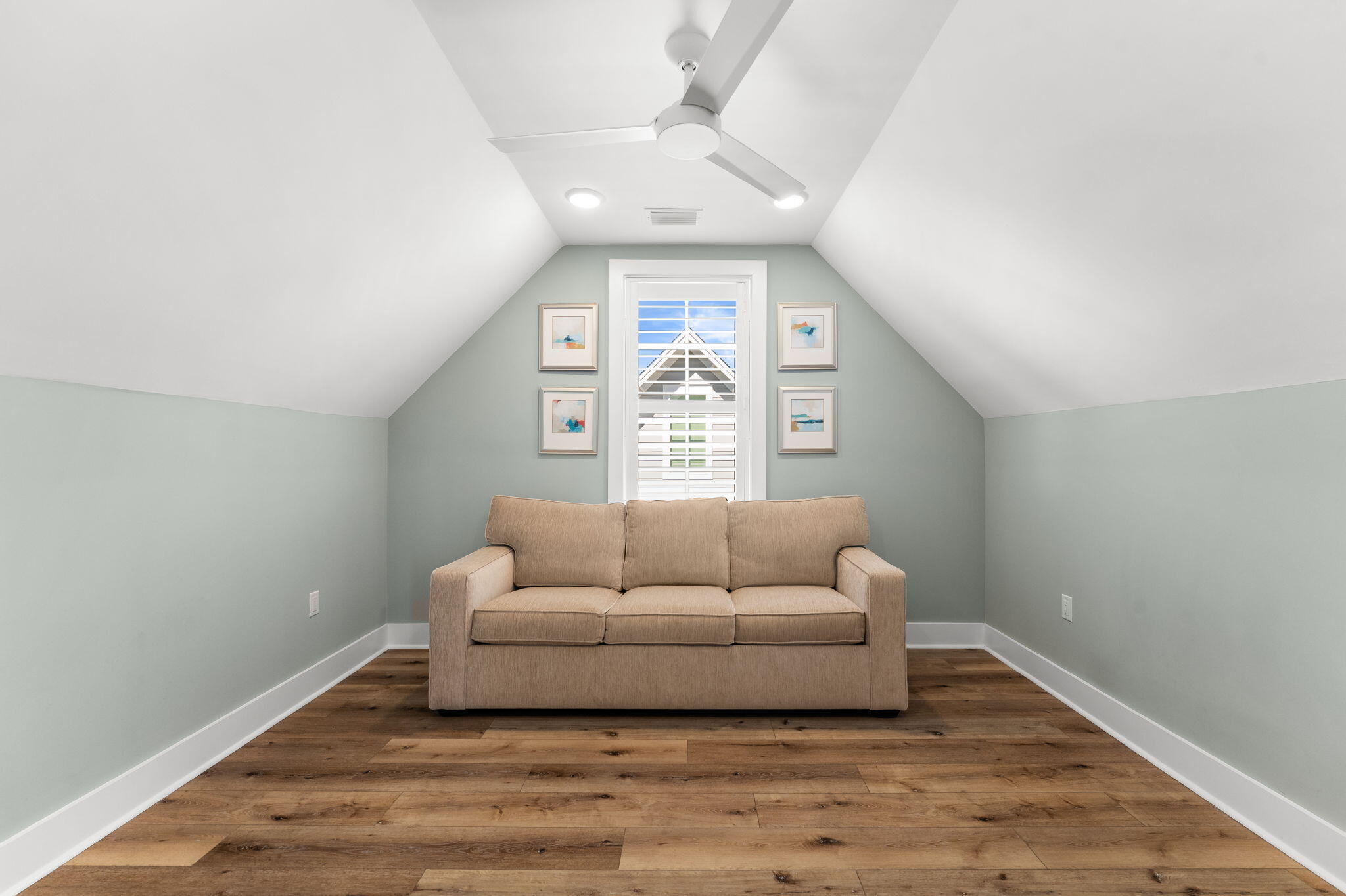 413 Henderson Cottage Way