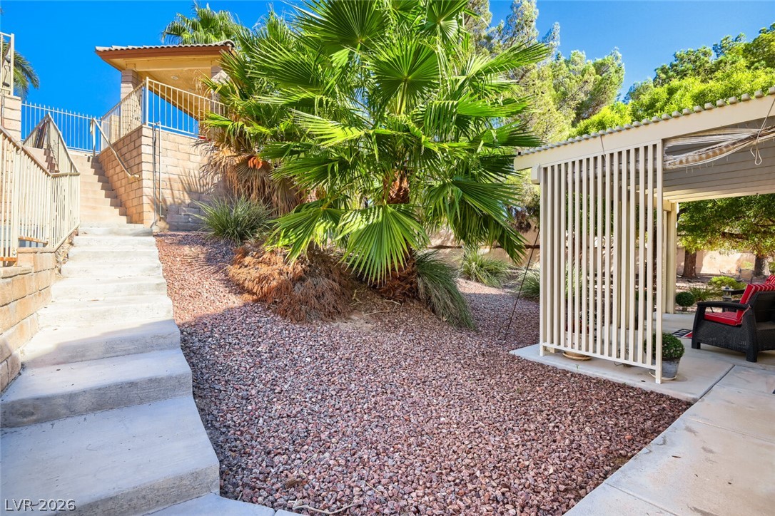 4920 Winterset Drive