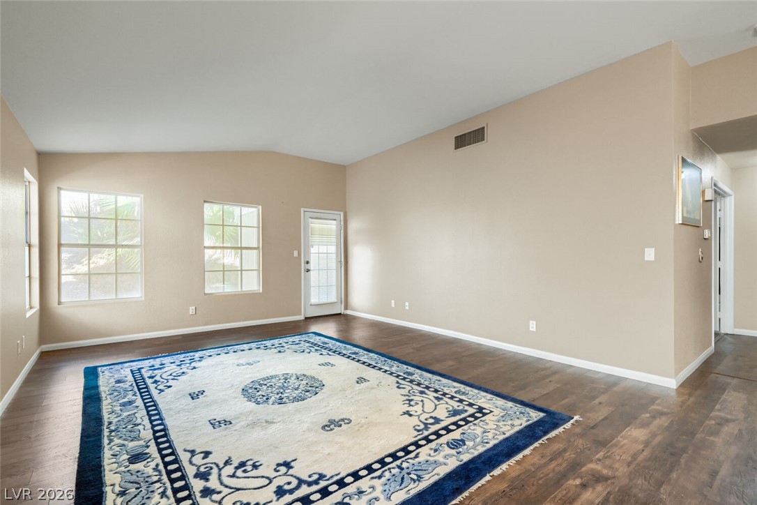 4920 Winterset Drive