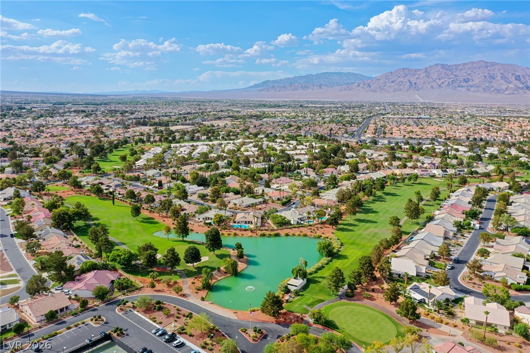 4920 Winterset Drive