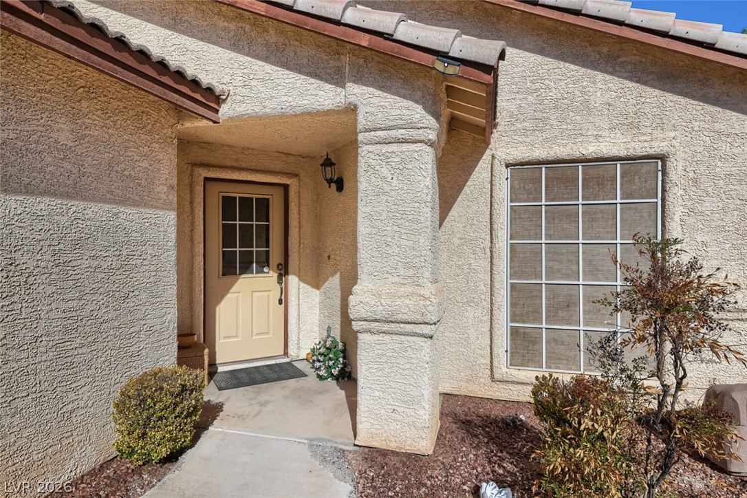 4920 Winterset Drive