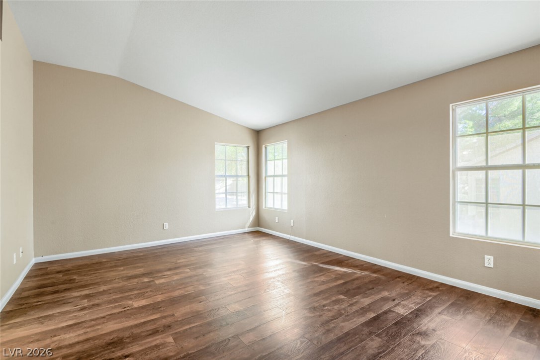 4920 Winterset Drive