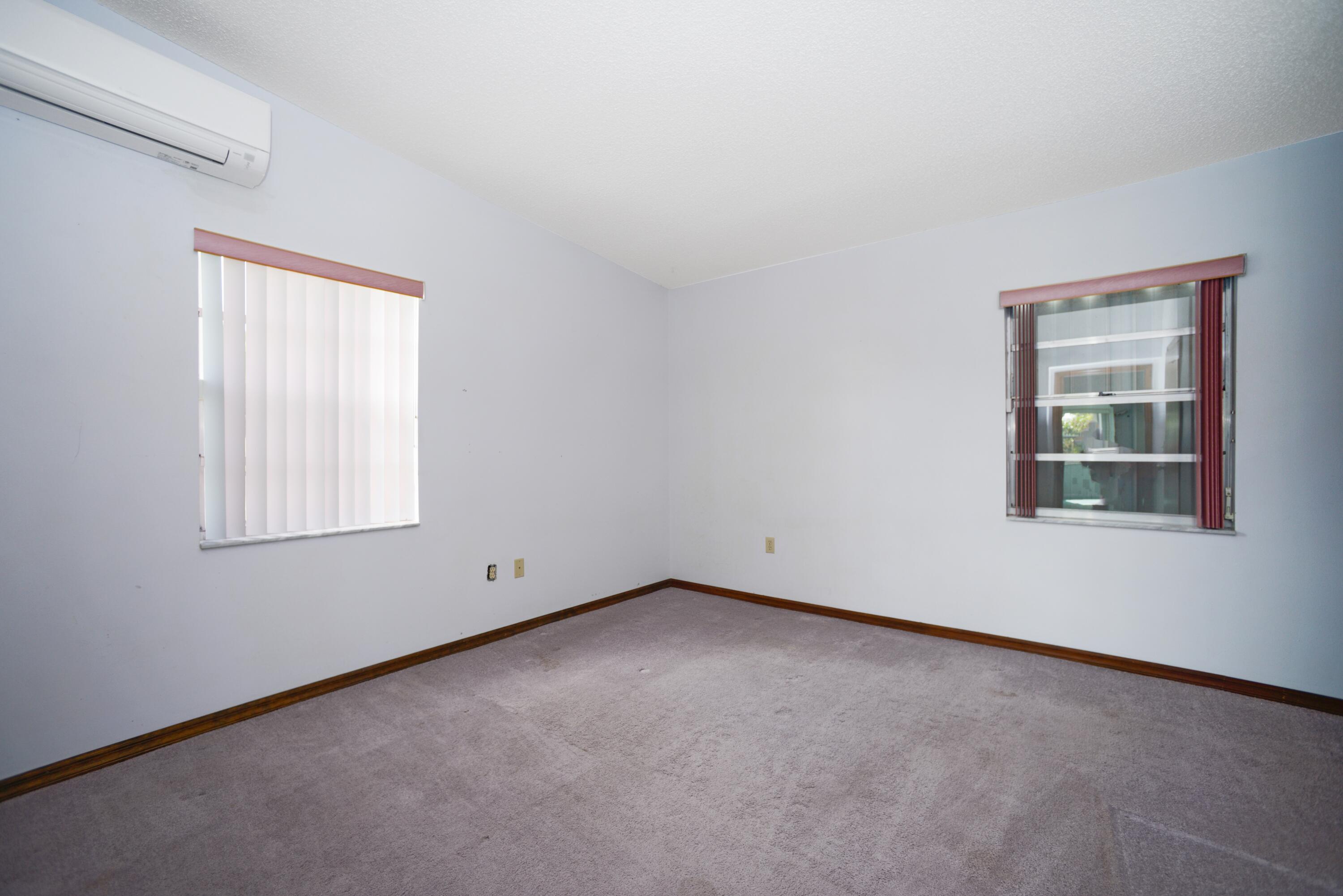 2831 College View Drive