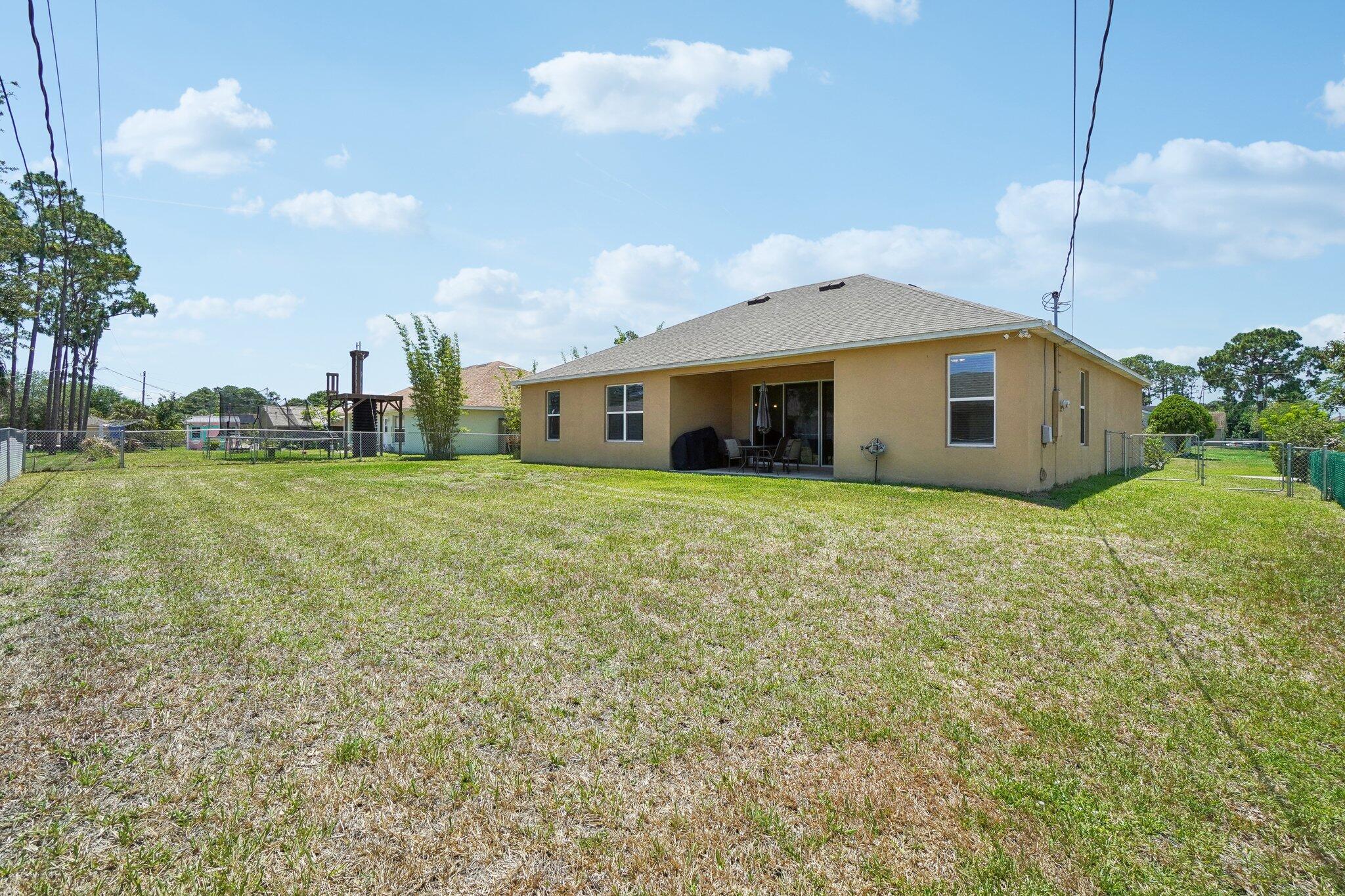 1723 Sayabec Street NW