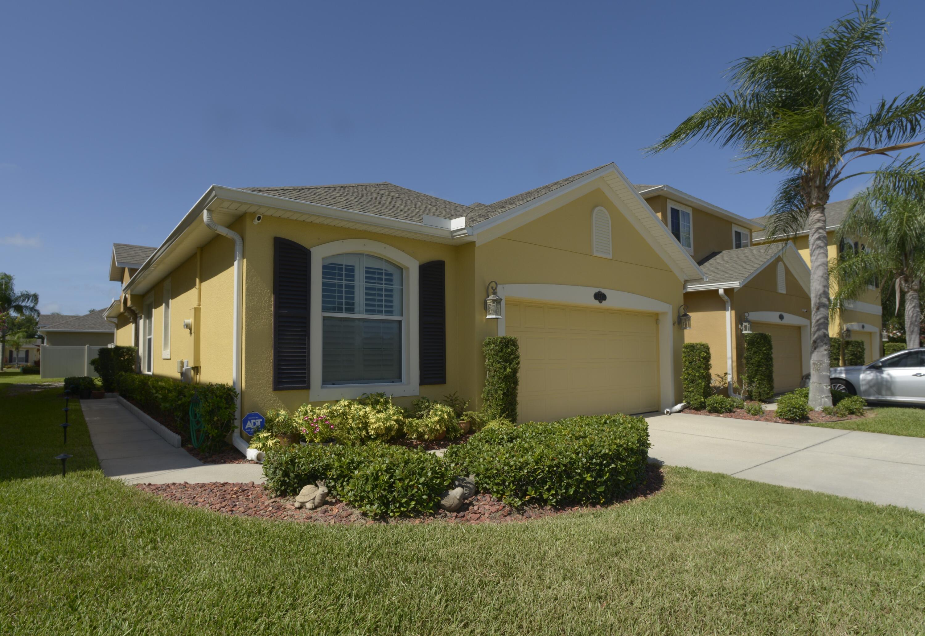 3281 Arden Circle