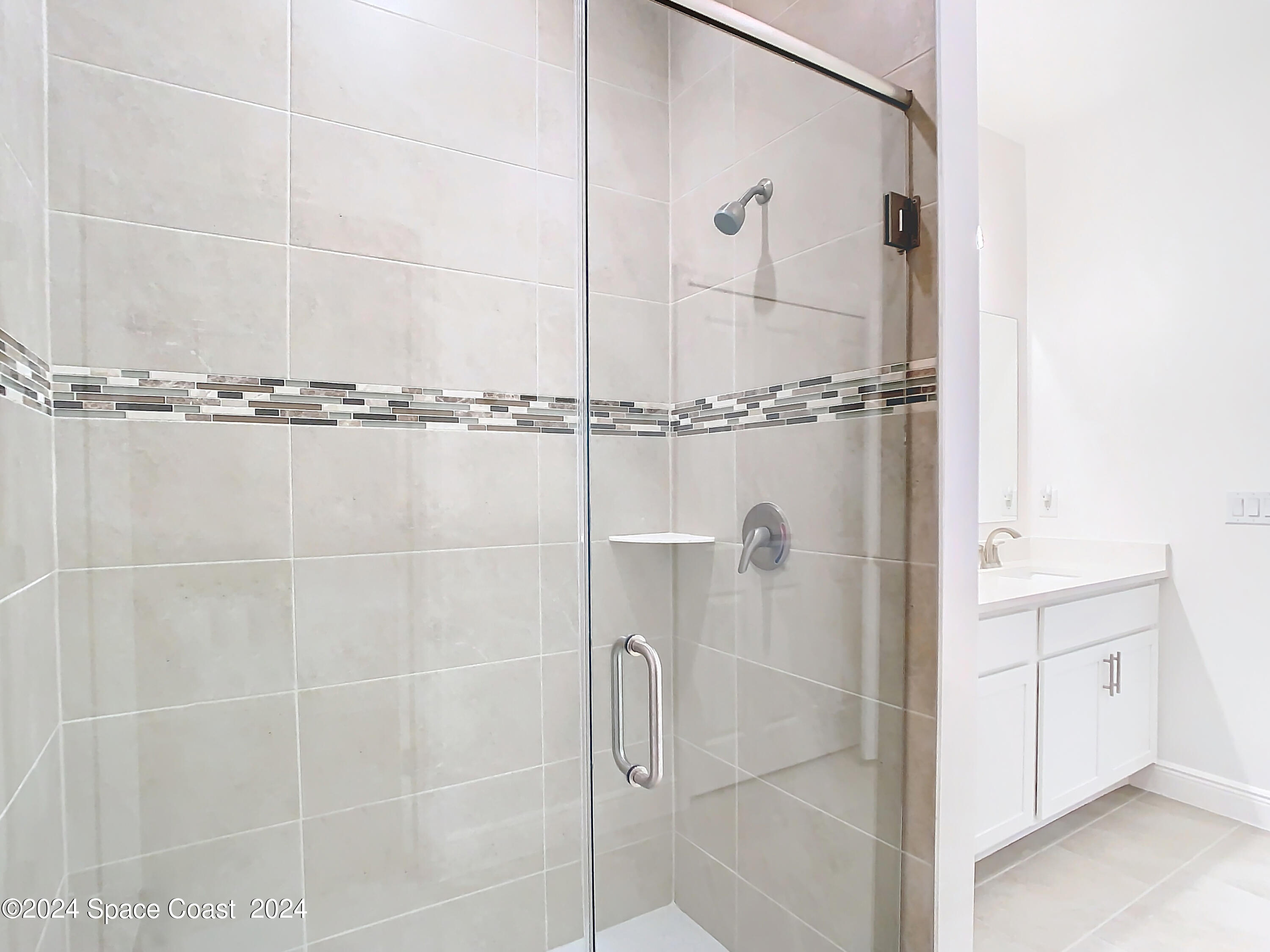 1035 Grantham Lane SE