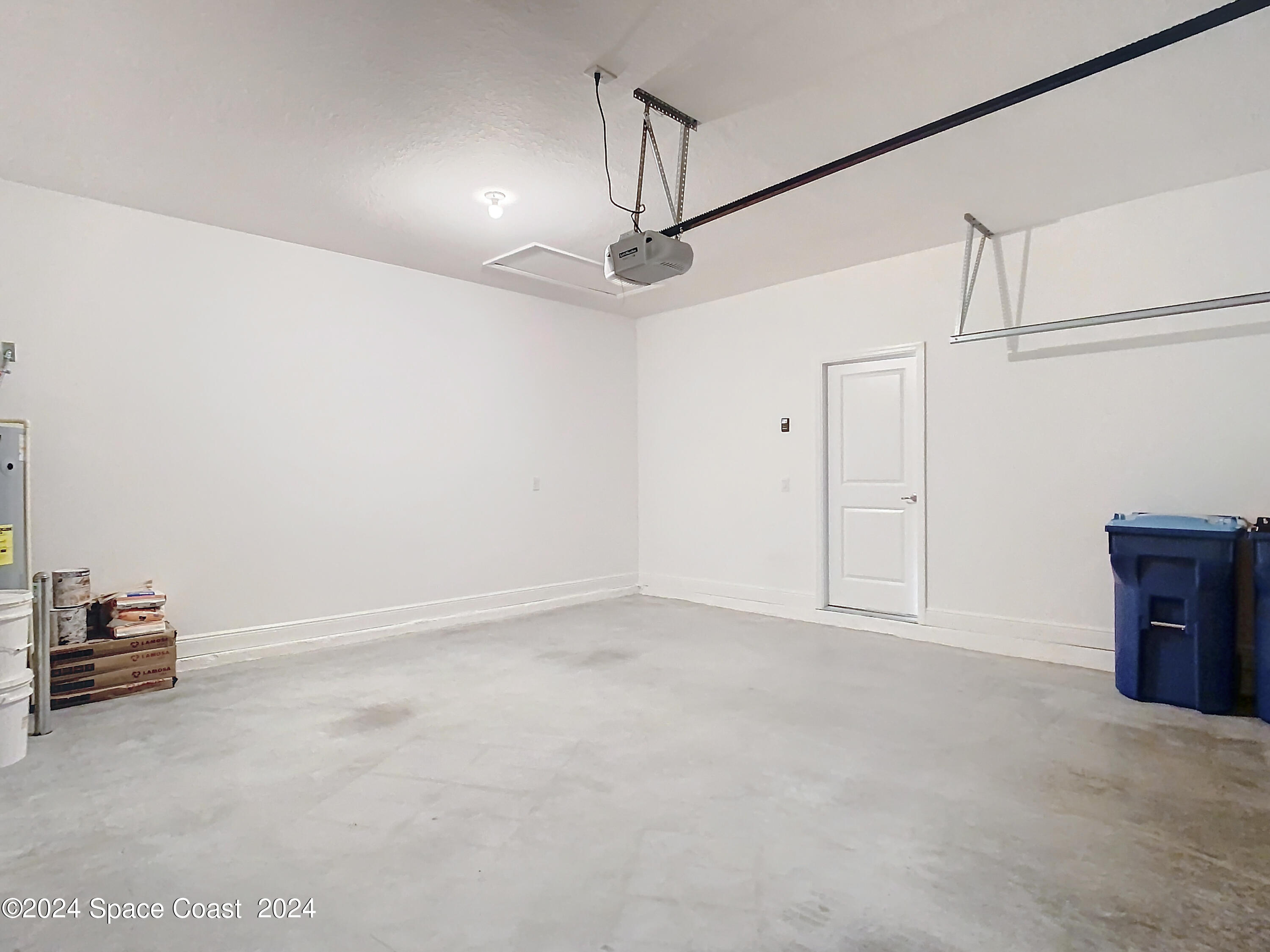 1035 Grantham Lane SE