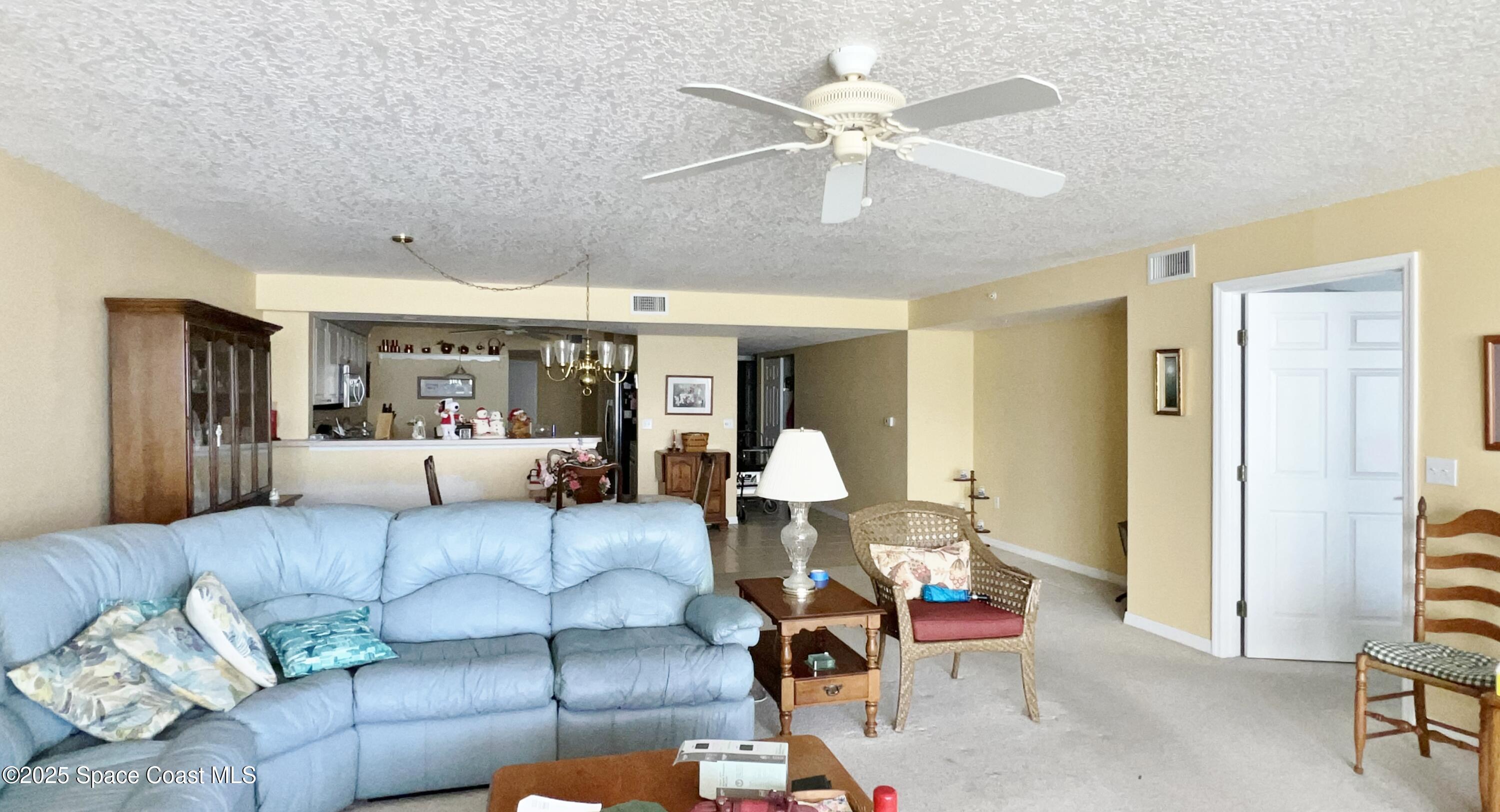 1941 Highway A1a, 405