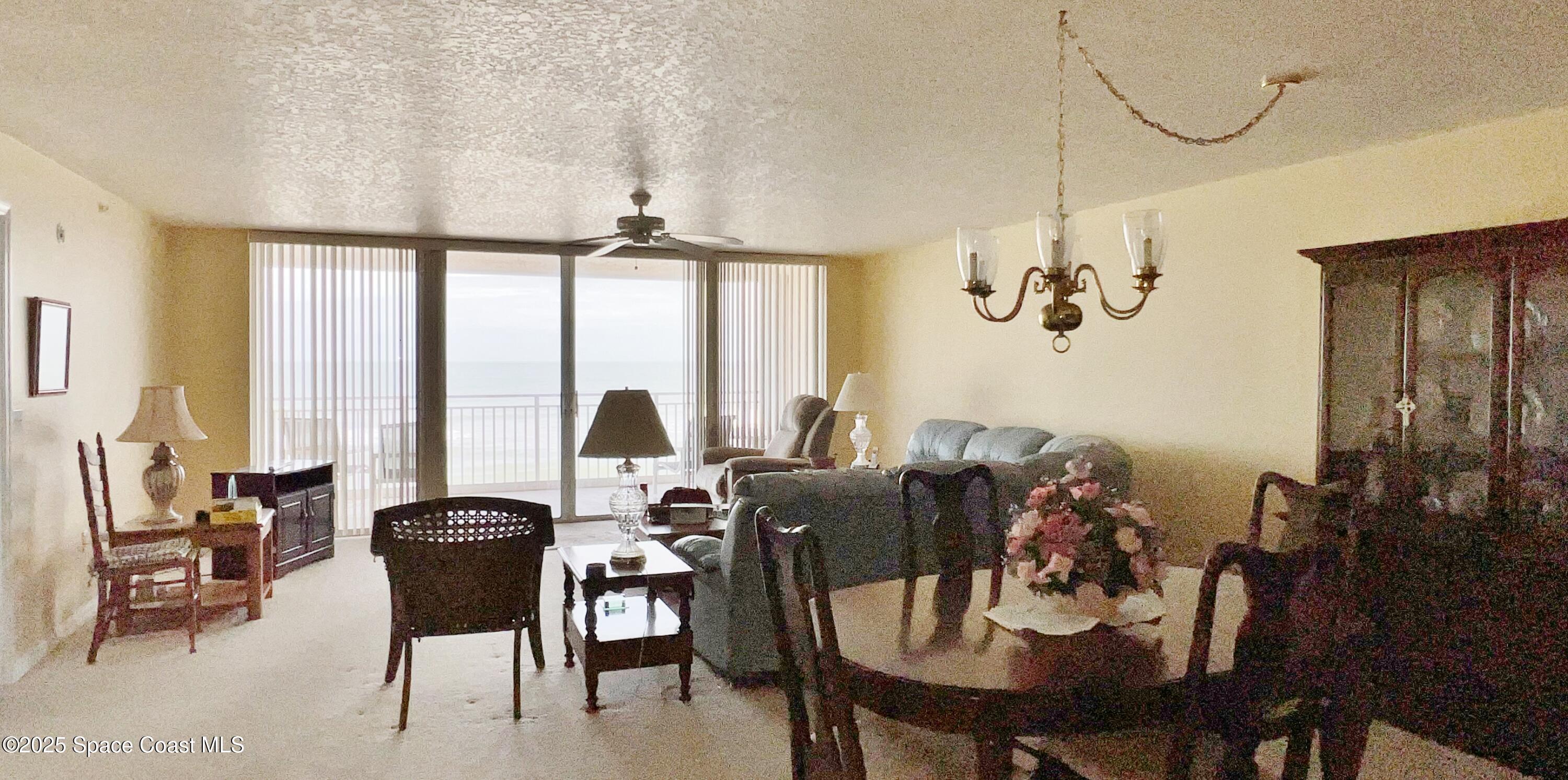 1941 Highway A1a, 405