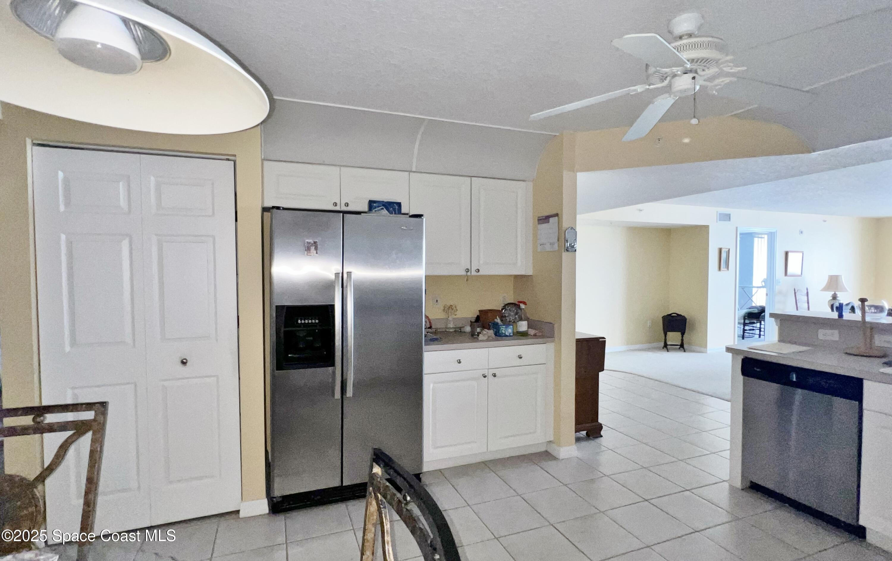 1941 Highway A1a, 405