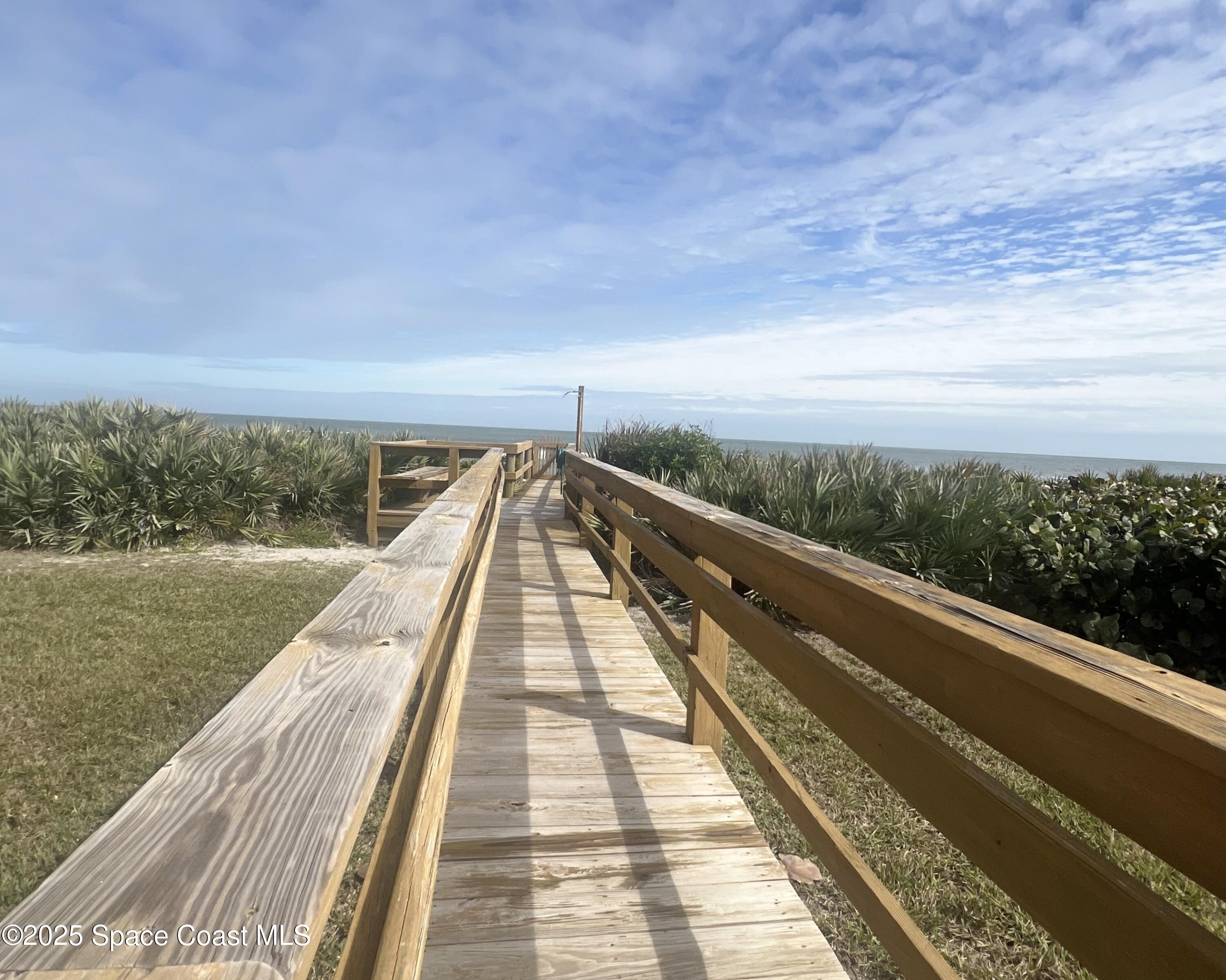 1941 Highway A1a, 405