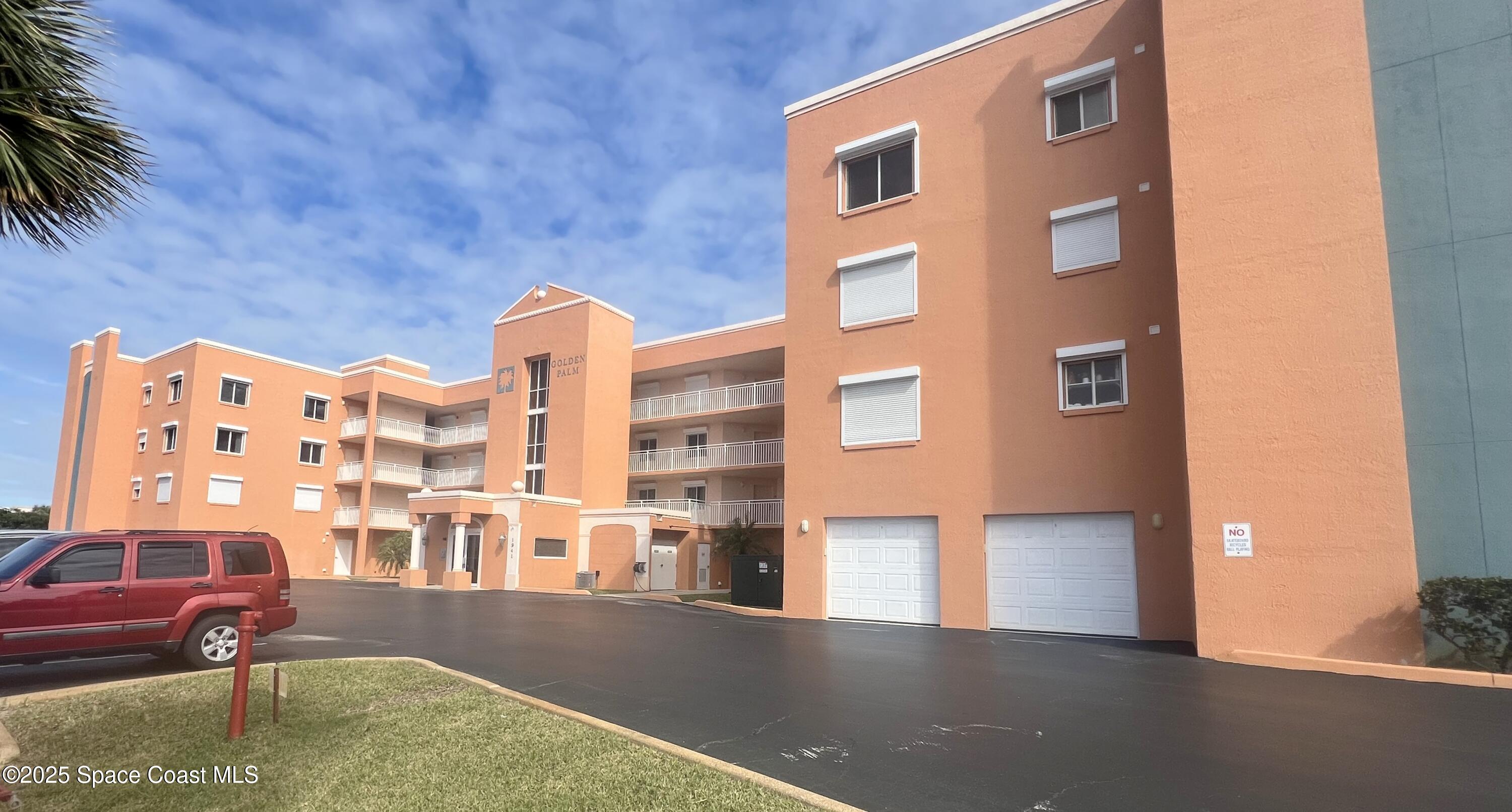 1941 Highway A1a, 405