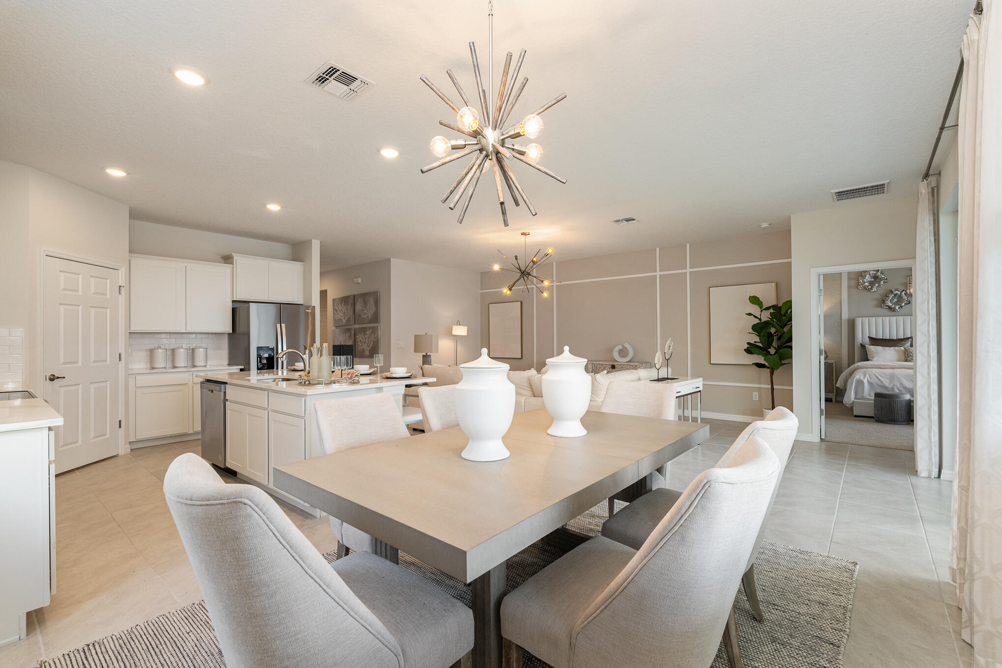 4031 Hollingsworth Drive SE