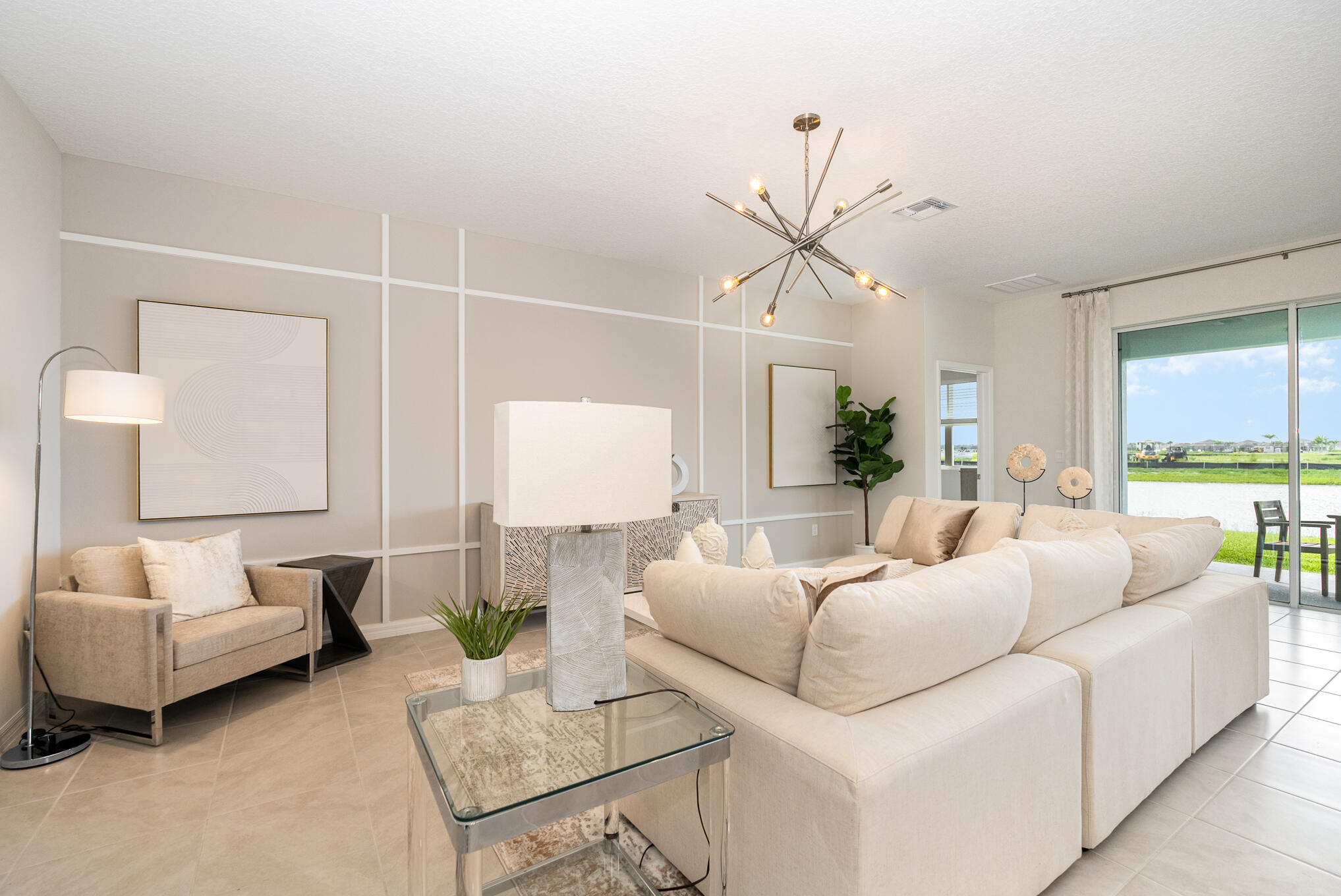 4031 Hollingsworth Drive SE