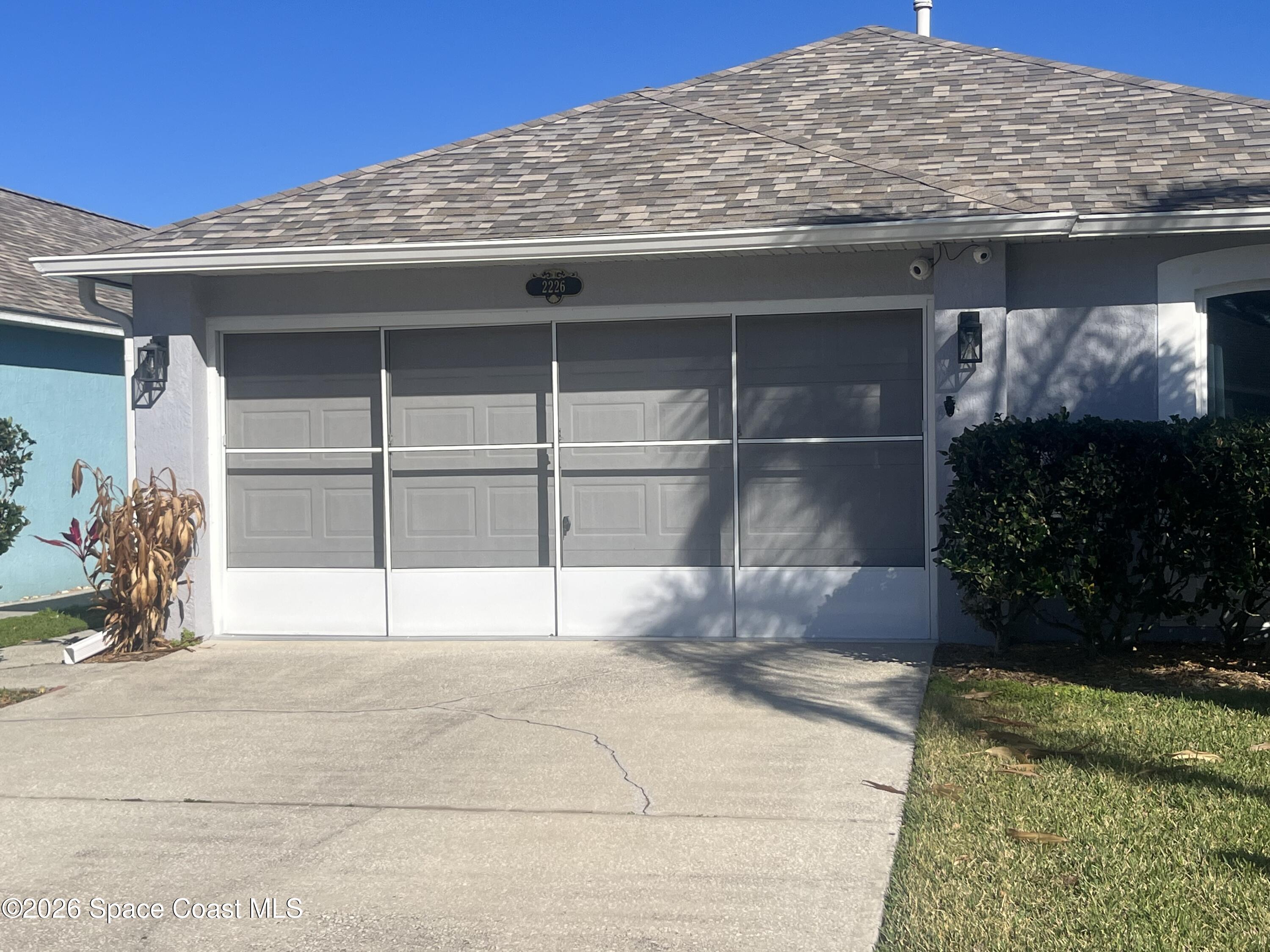 2226 Redwood Circle NE