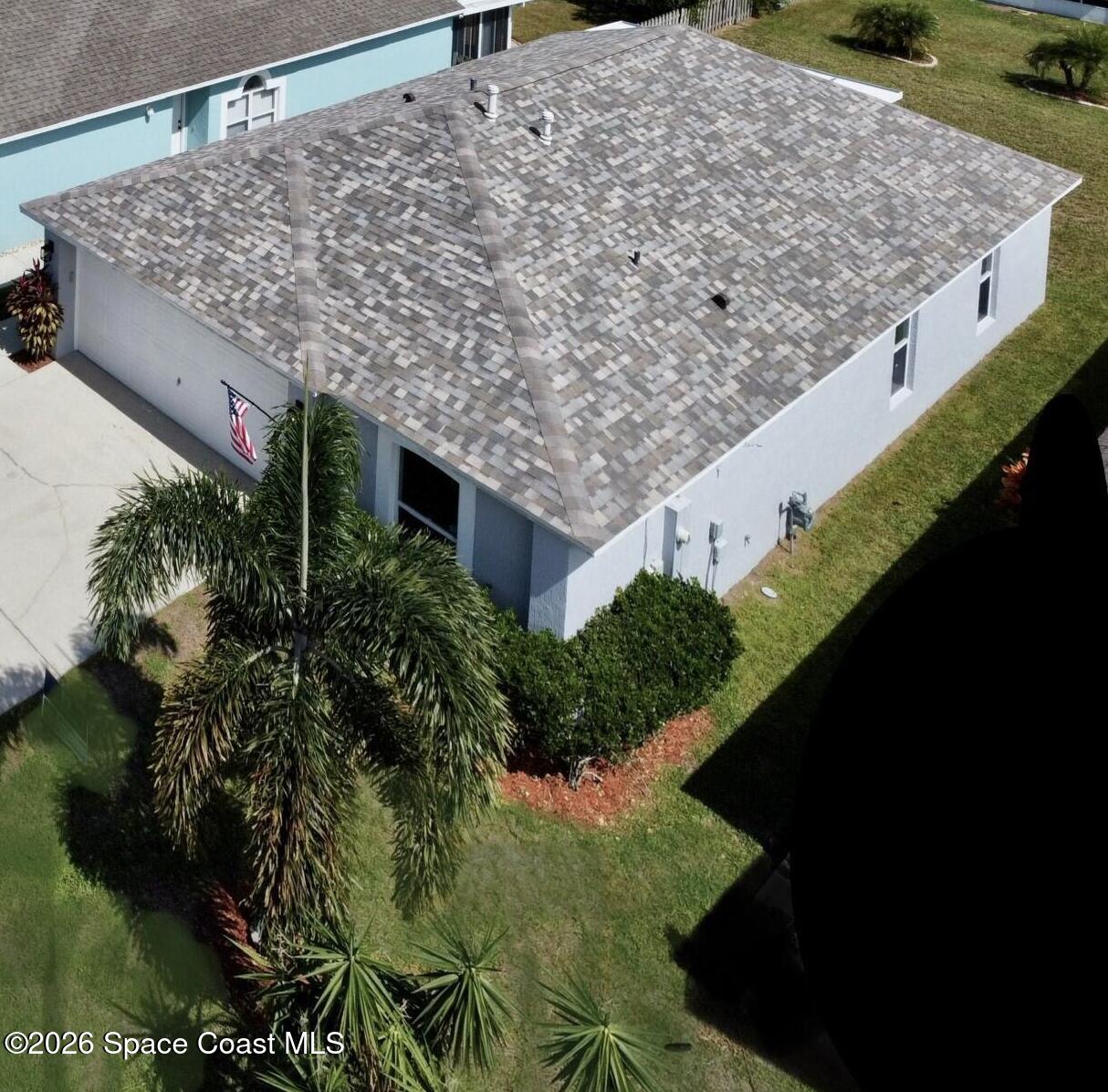 2226 Redwood Circle NE