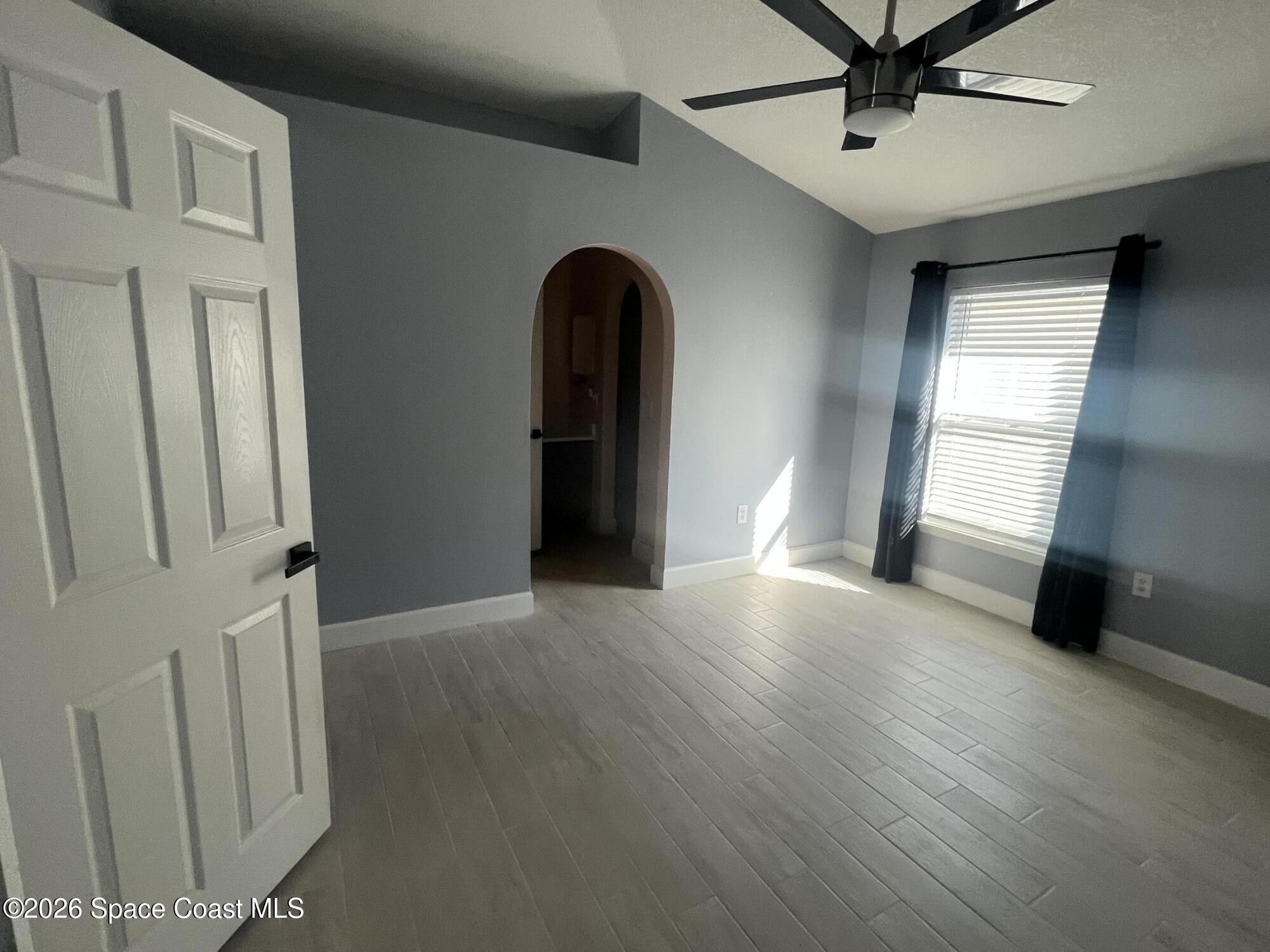 2226 Redwood Circle NE