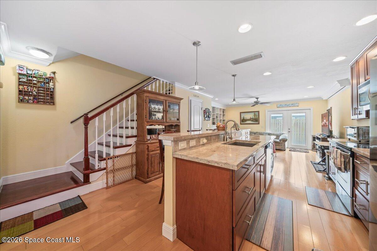 1412 Club Gardens Drive NE