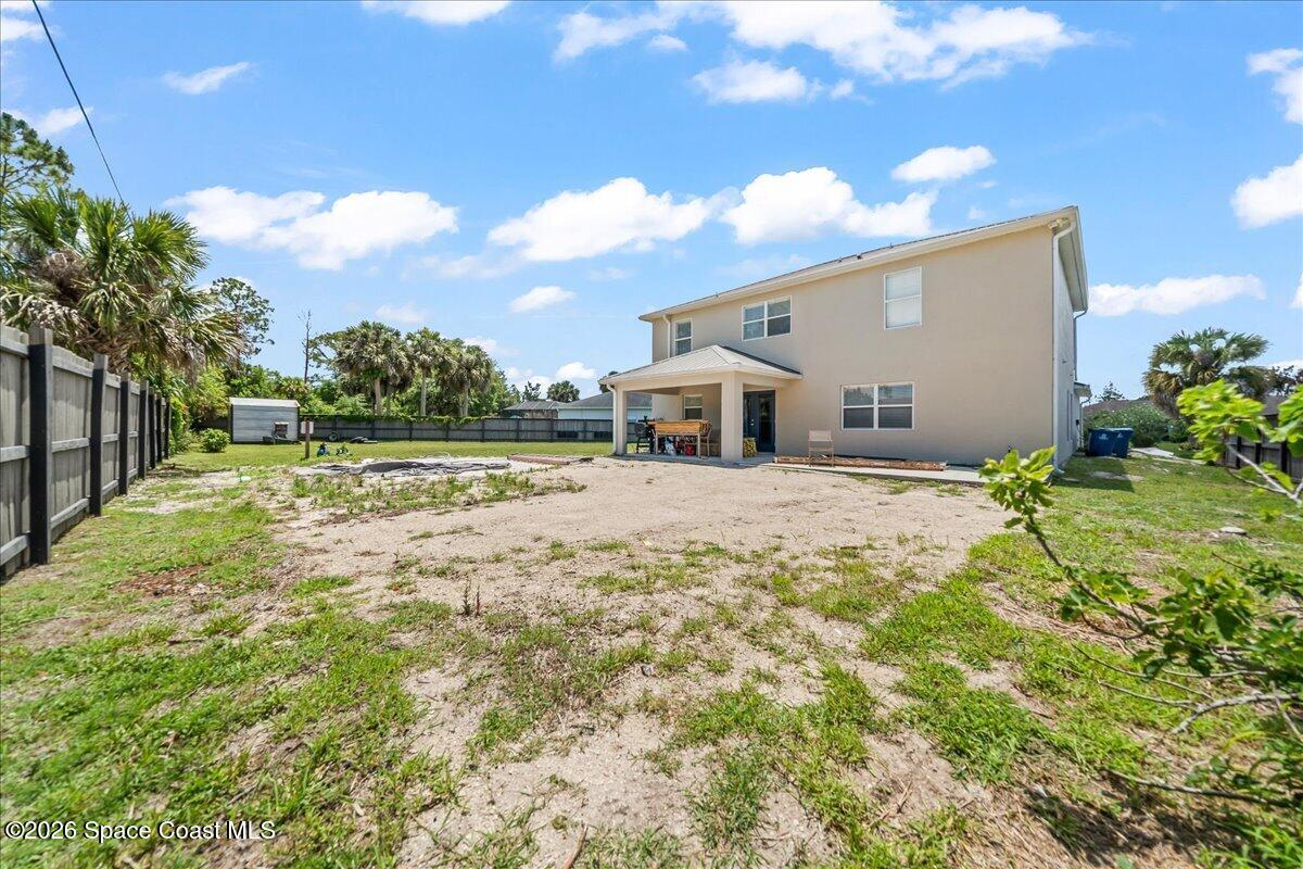 401 Filbert Avenue NE
