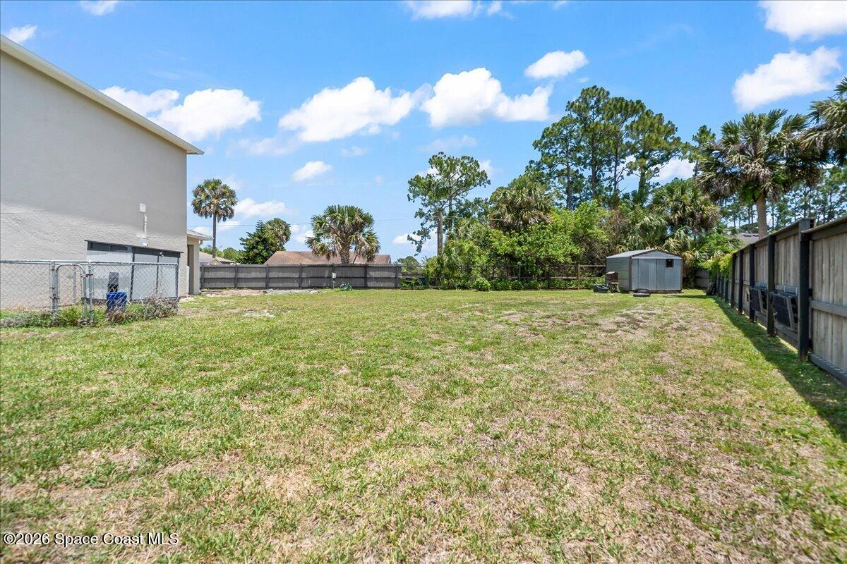 401 Filbert Avenue NE