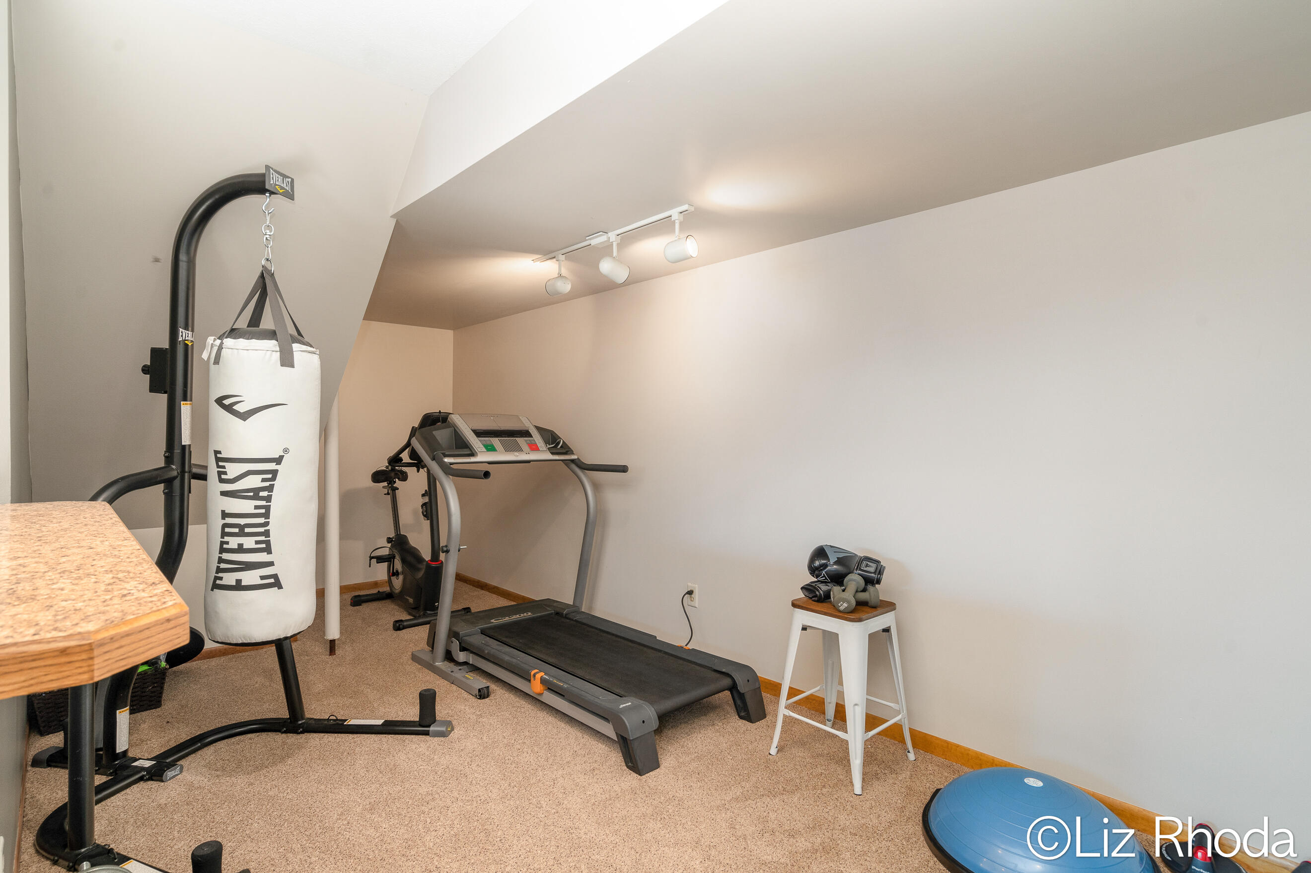 9710 11 Mile Road NE