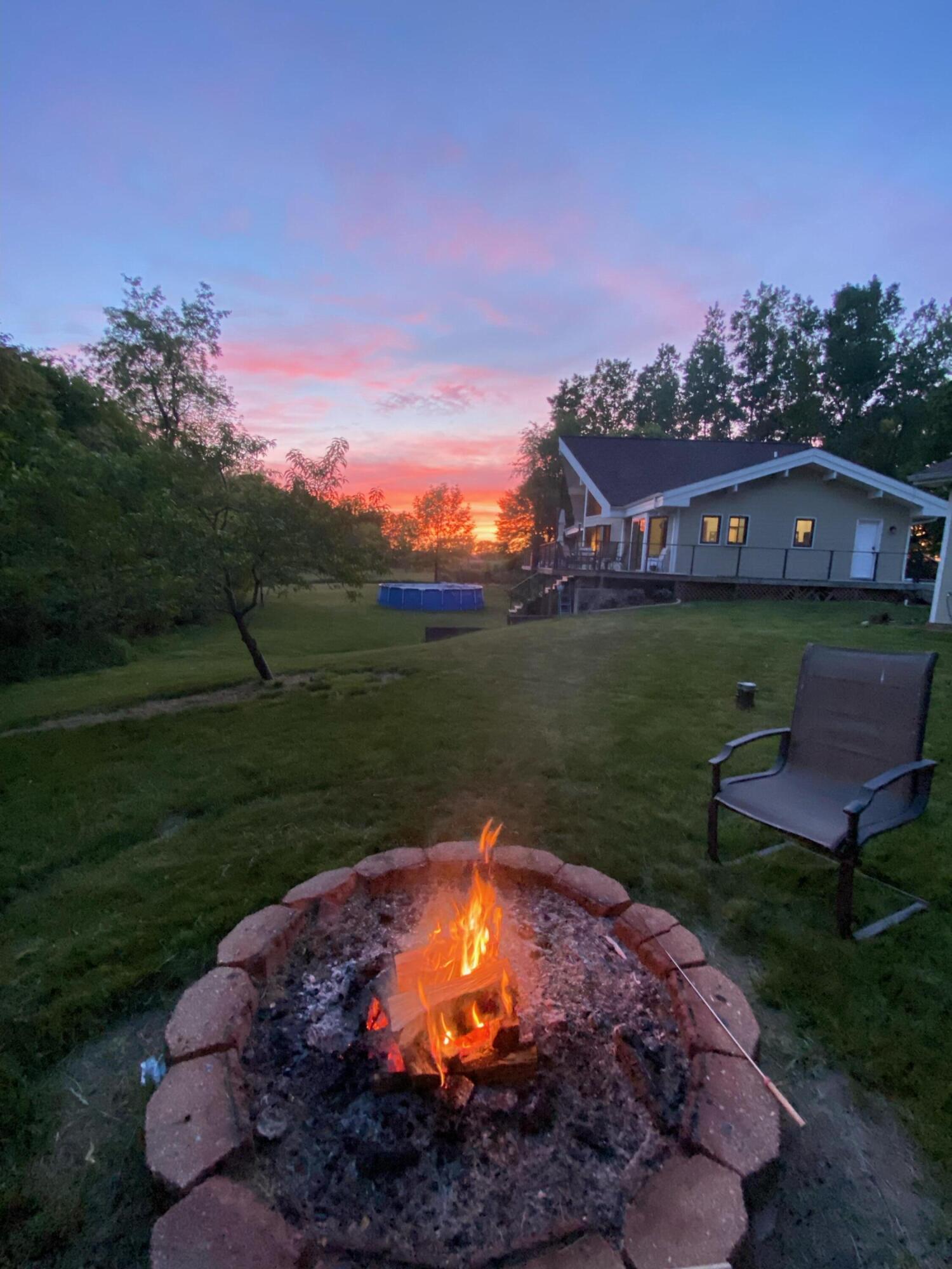 9710 11 Mile Road NE